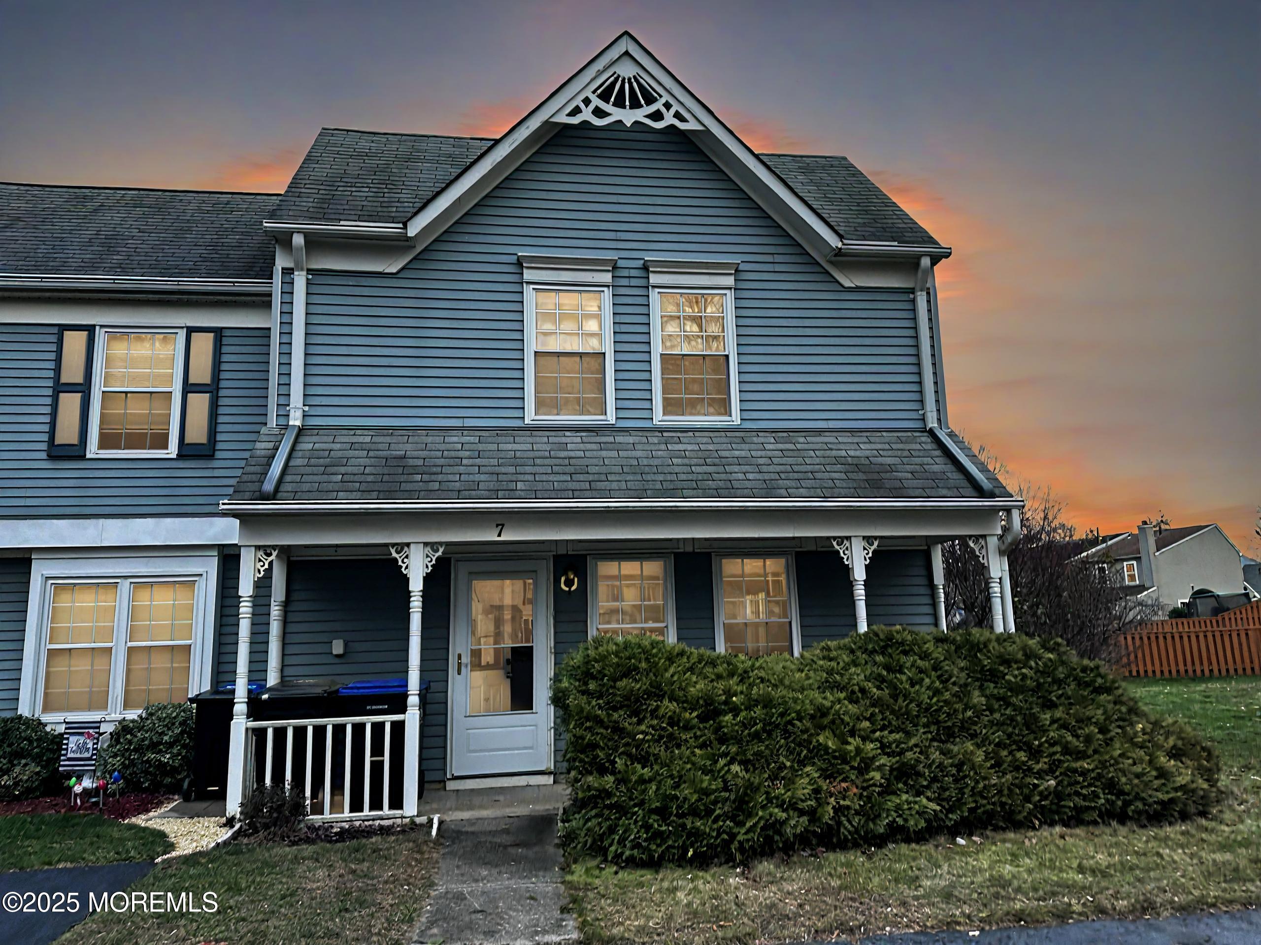 7 N Cosgrove Court, East Brunswick, New Jersey image 1