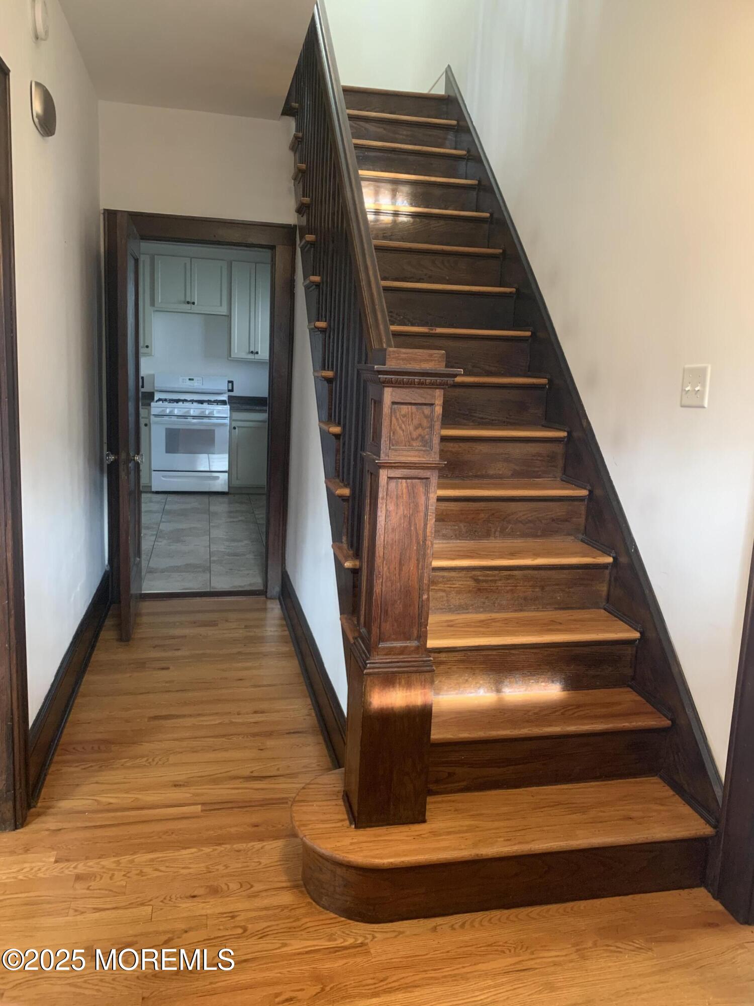 9 Norwood Court, West Long Branch, New Jersey image 6