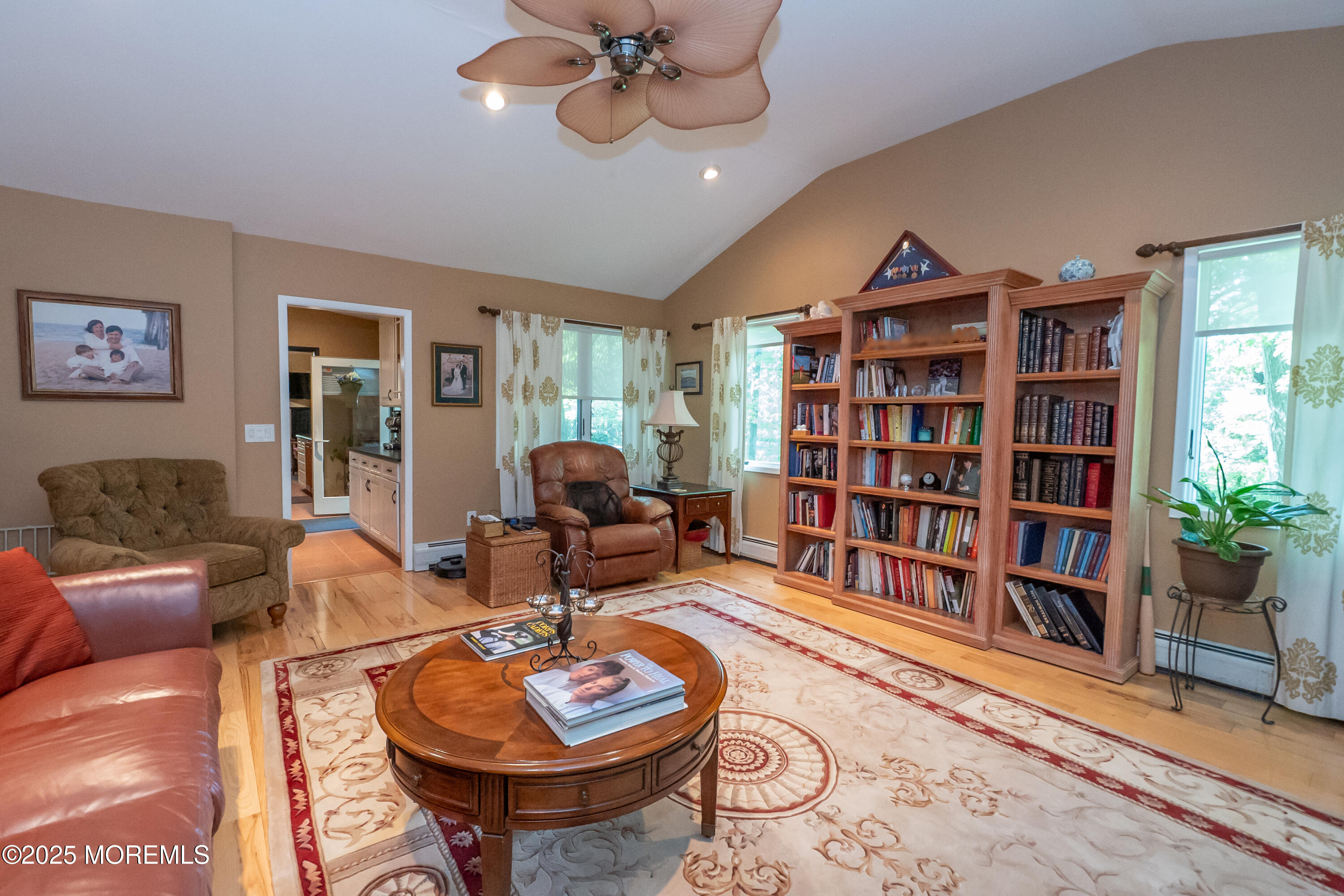 12 Hickory Drive, East Brunswick, New Jersey image 12