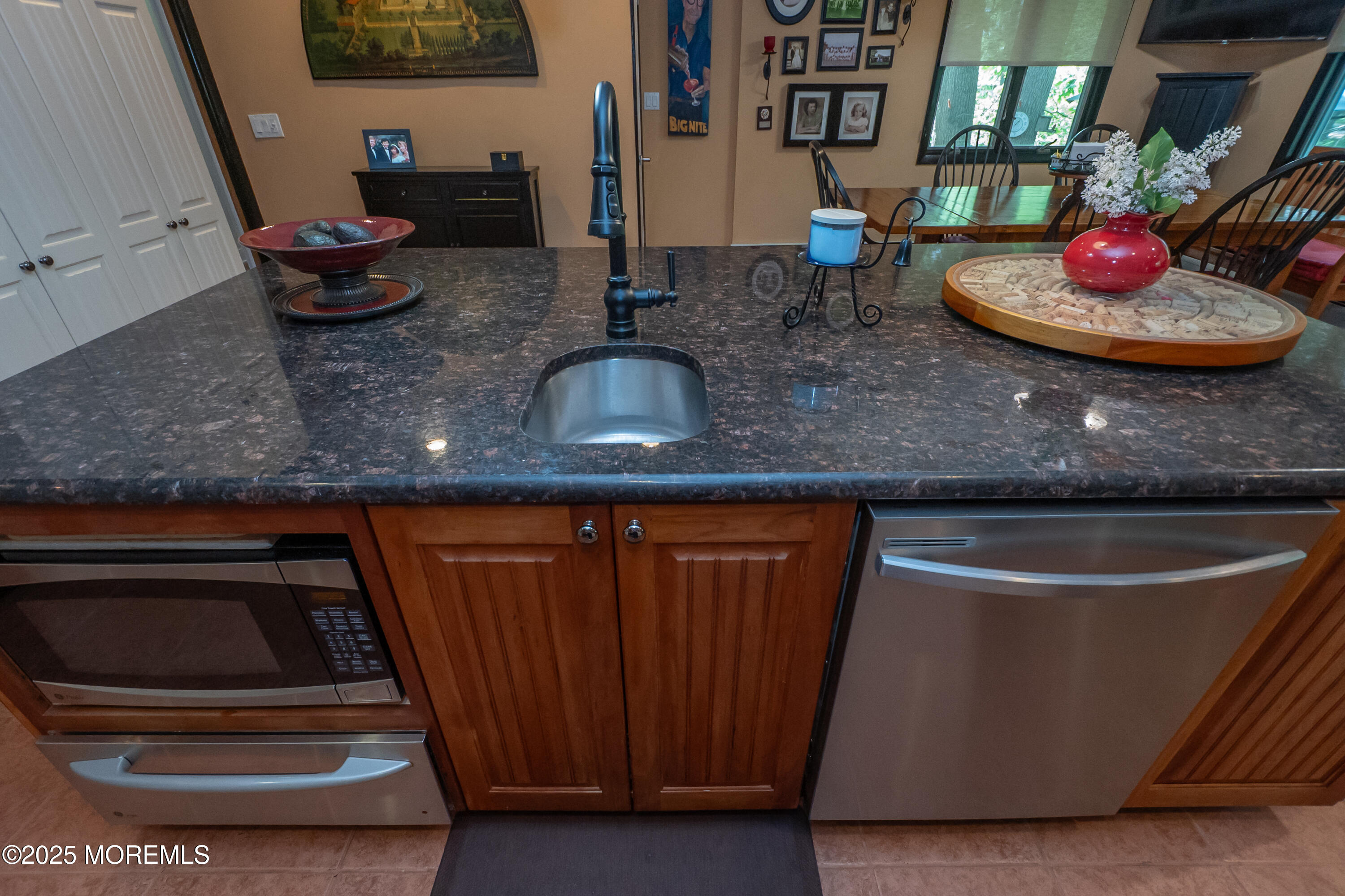 12 Hickory Drive, East Brunswick, New Jersey image 17
