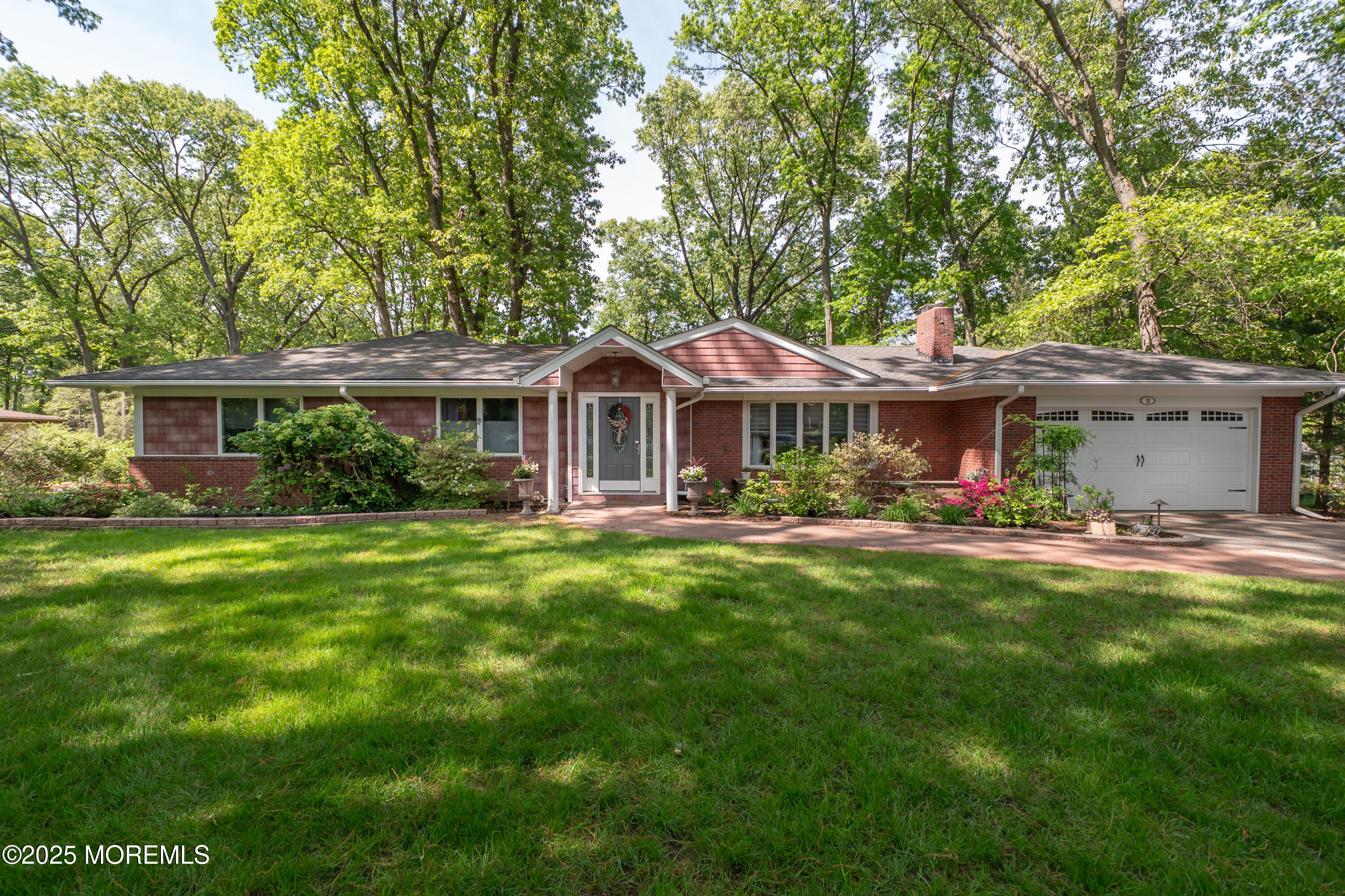 12 Hickory Drive, East Brunswick, New Jersey image 1