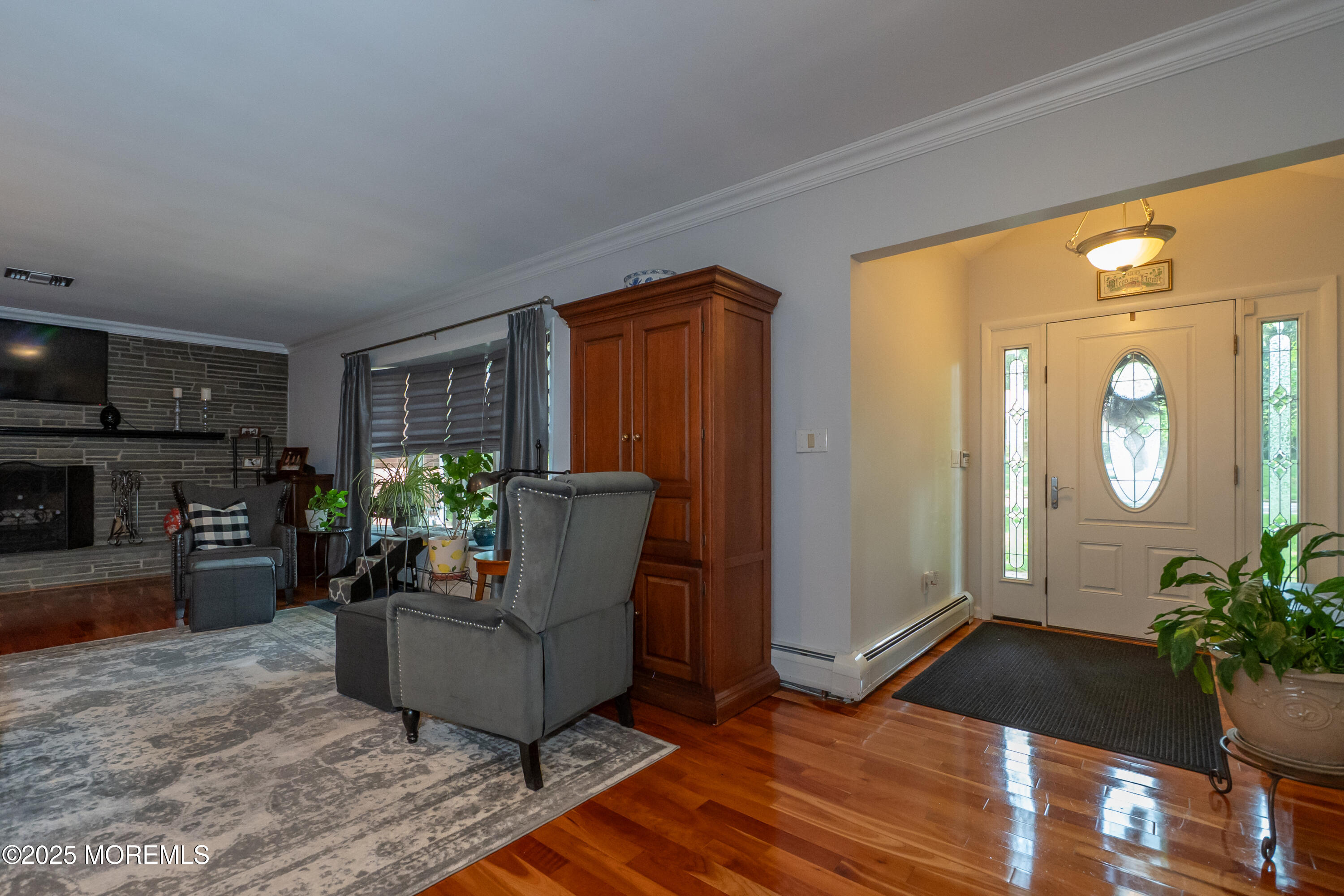 12 Hickory Drive
