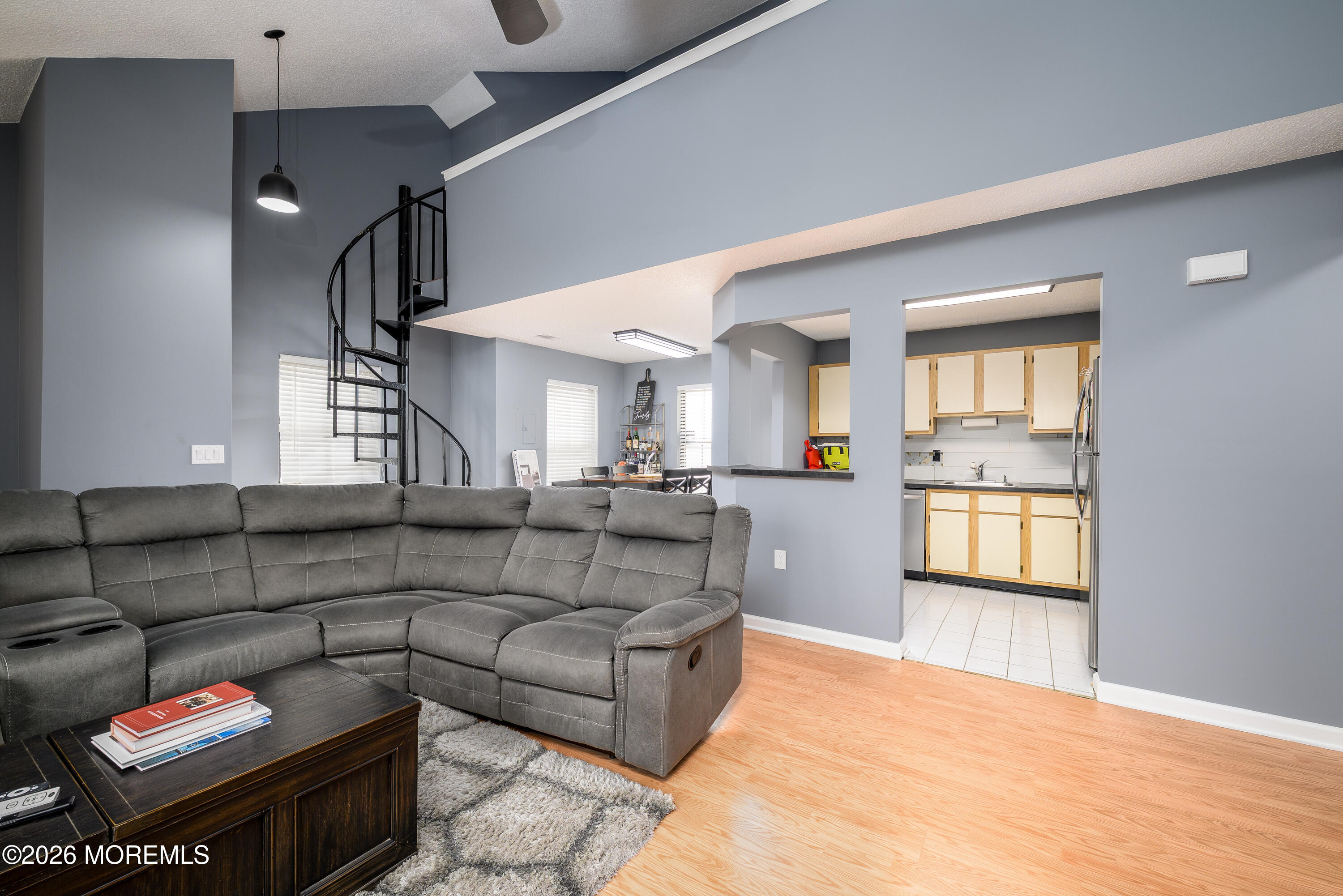 105 Whispering Oaks Way