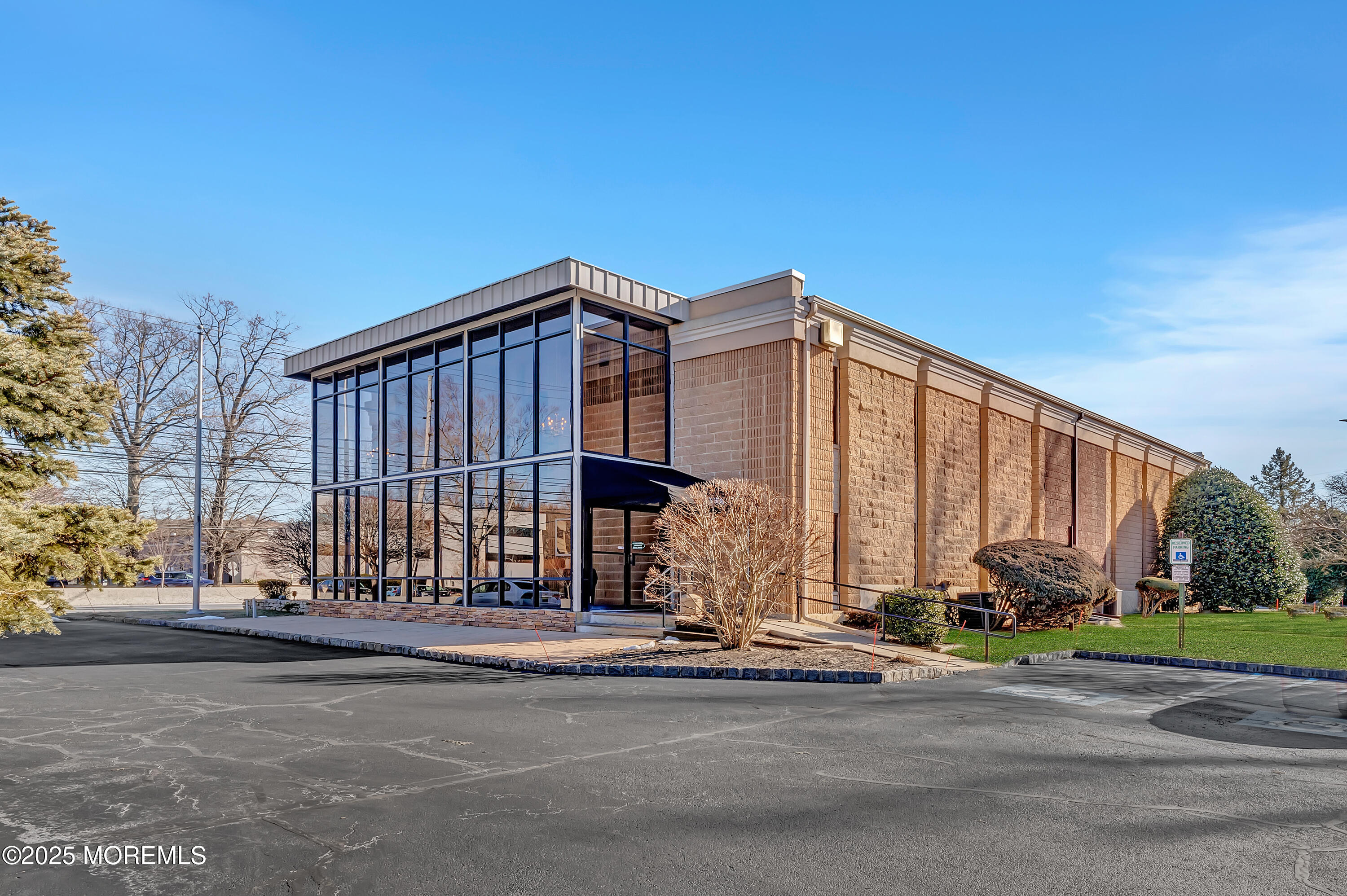 1650 State Route 35 6