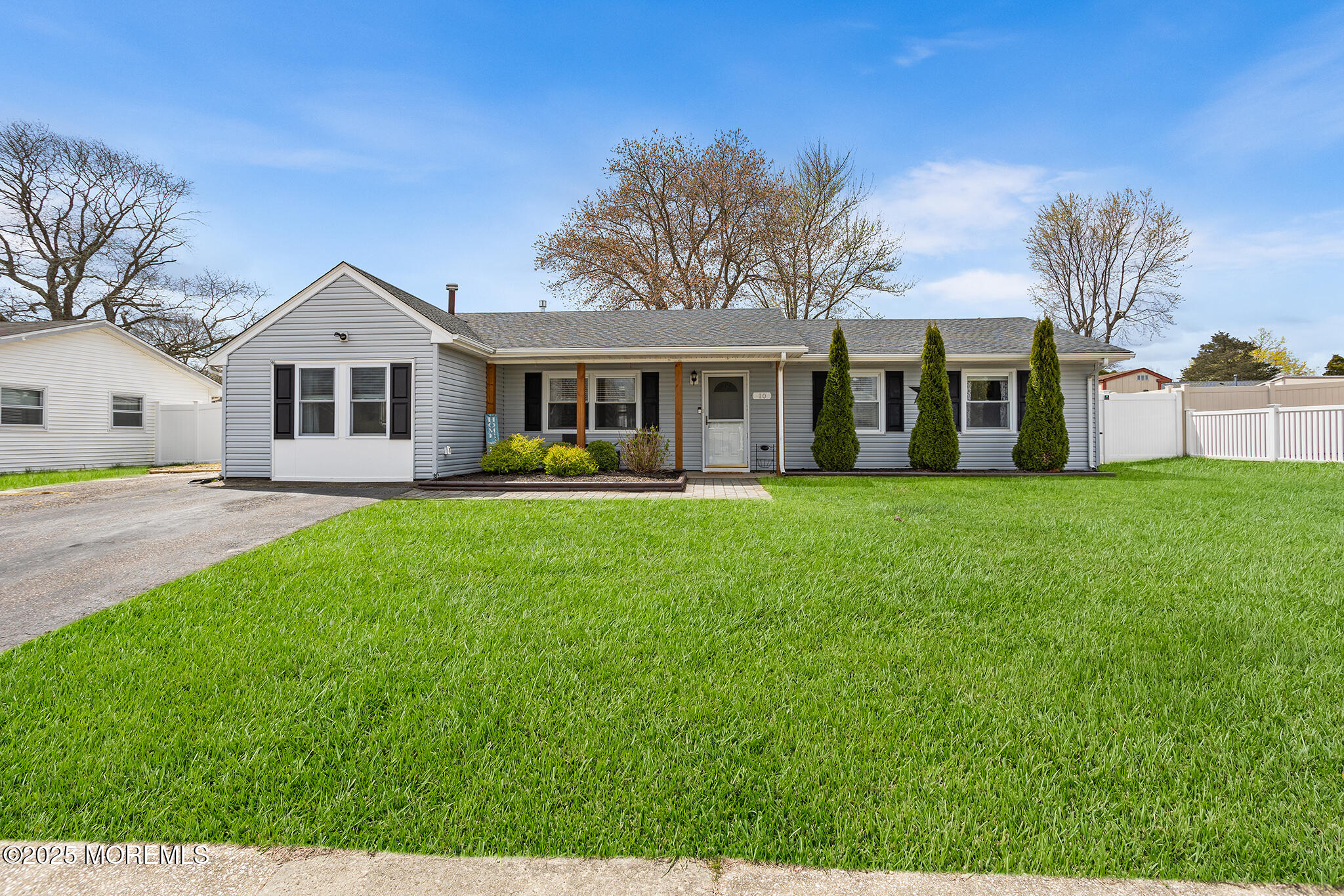 10 Oneida Avenue, Waretown, New Jersey image 1