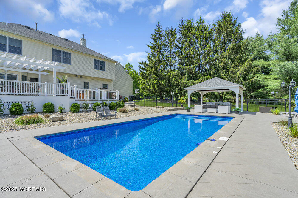 11 Pullen Drive, Millstone, New Jersey image 48