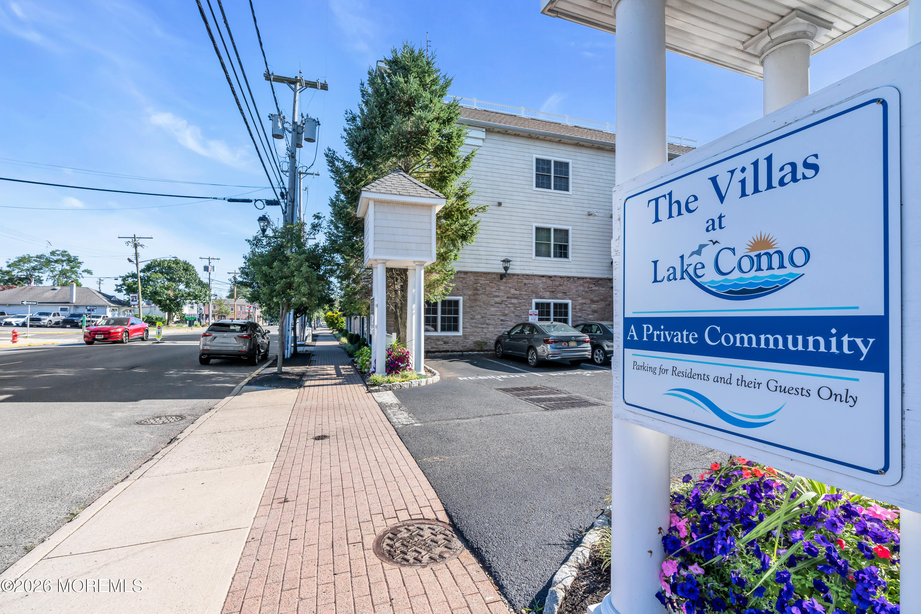 1713 Main Street 203