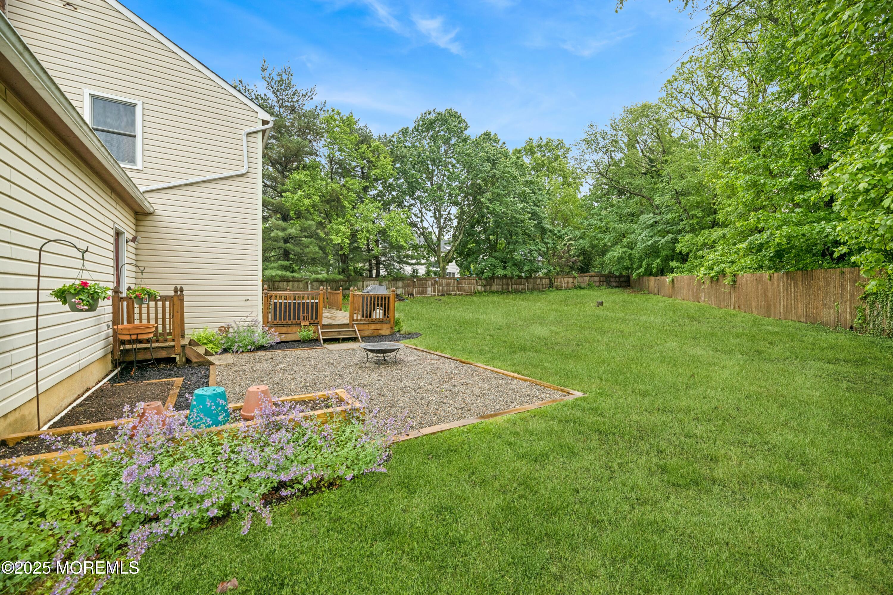325 Oak Hill Road, Red Bank, New Jersey image 44
