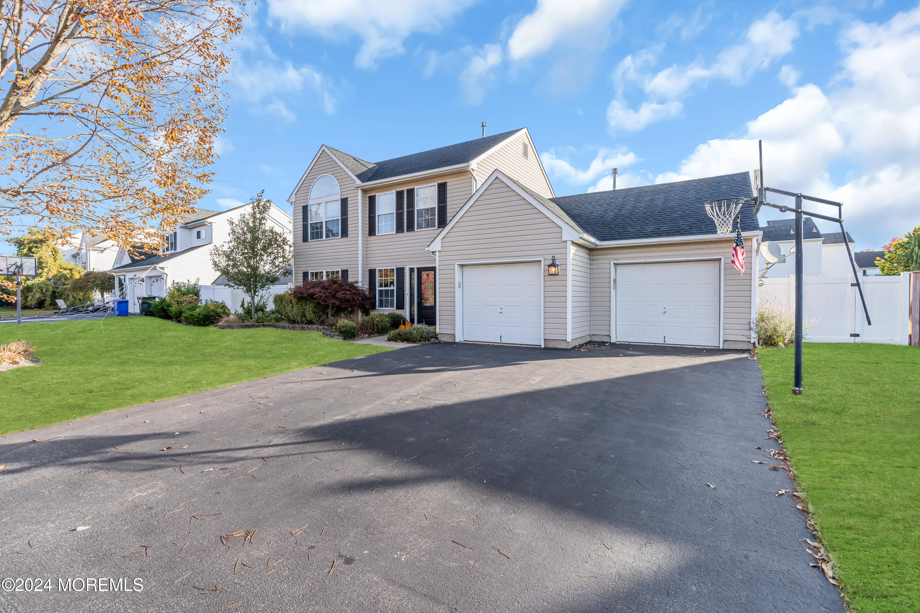 84 Cascades Avenue, Howell, New Jersey image 25