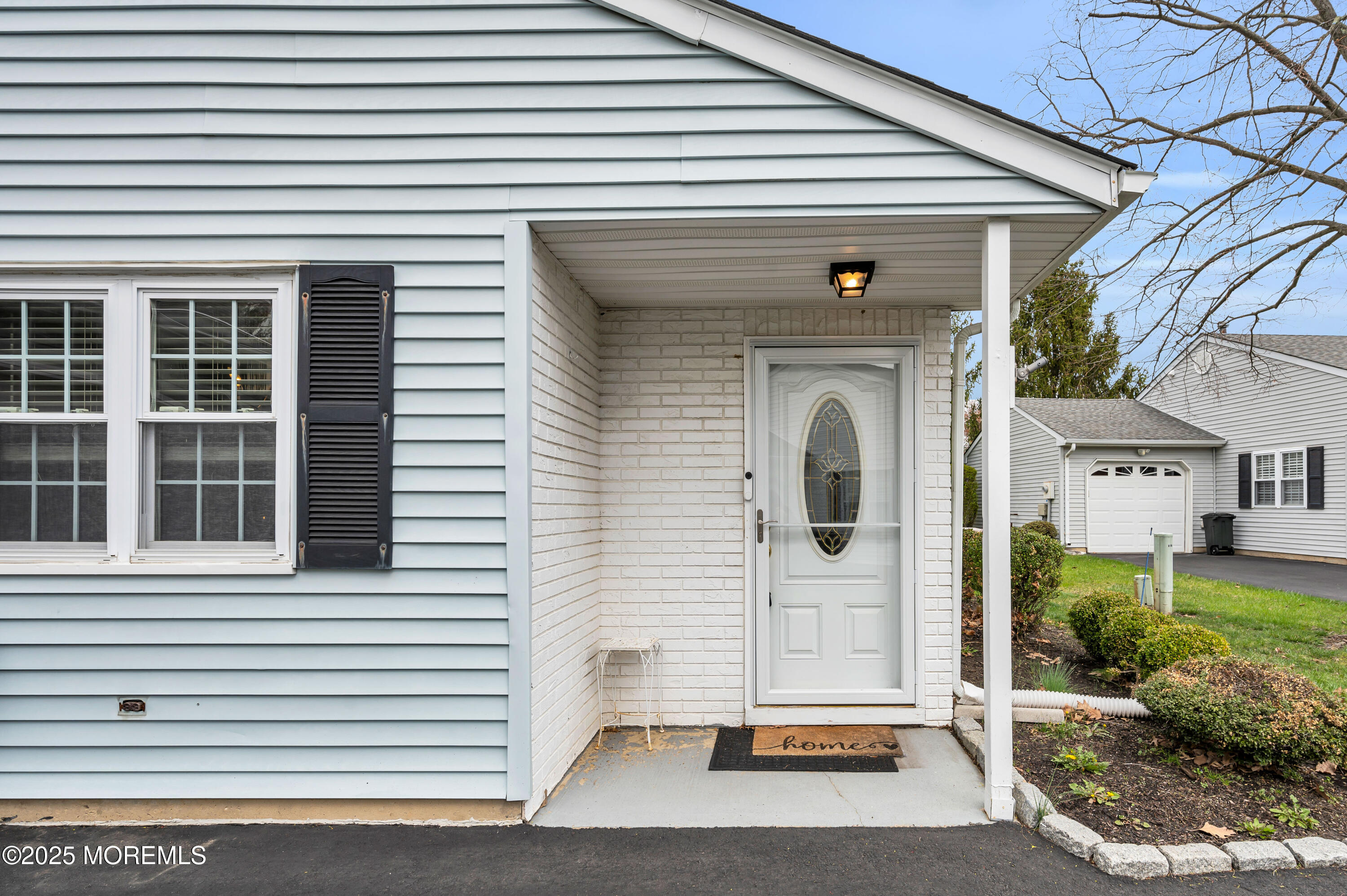 4 Edgeware Close #1000, Freehold, New Jersey image 5