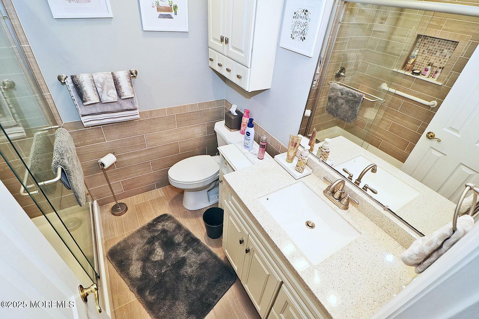 232 Bonaire Drive, Toms River, New Jersey image 17