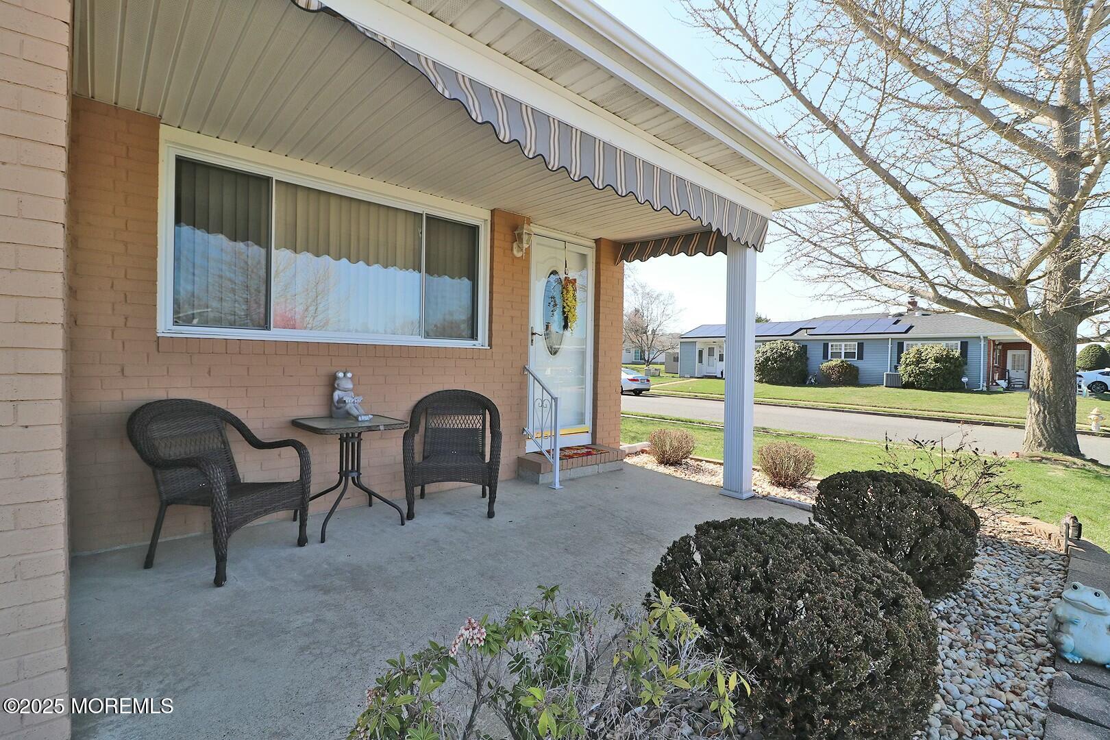 232 Bonaire Drive, Toms River, New Jersey image 4