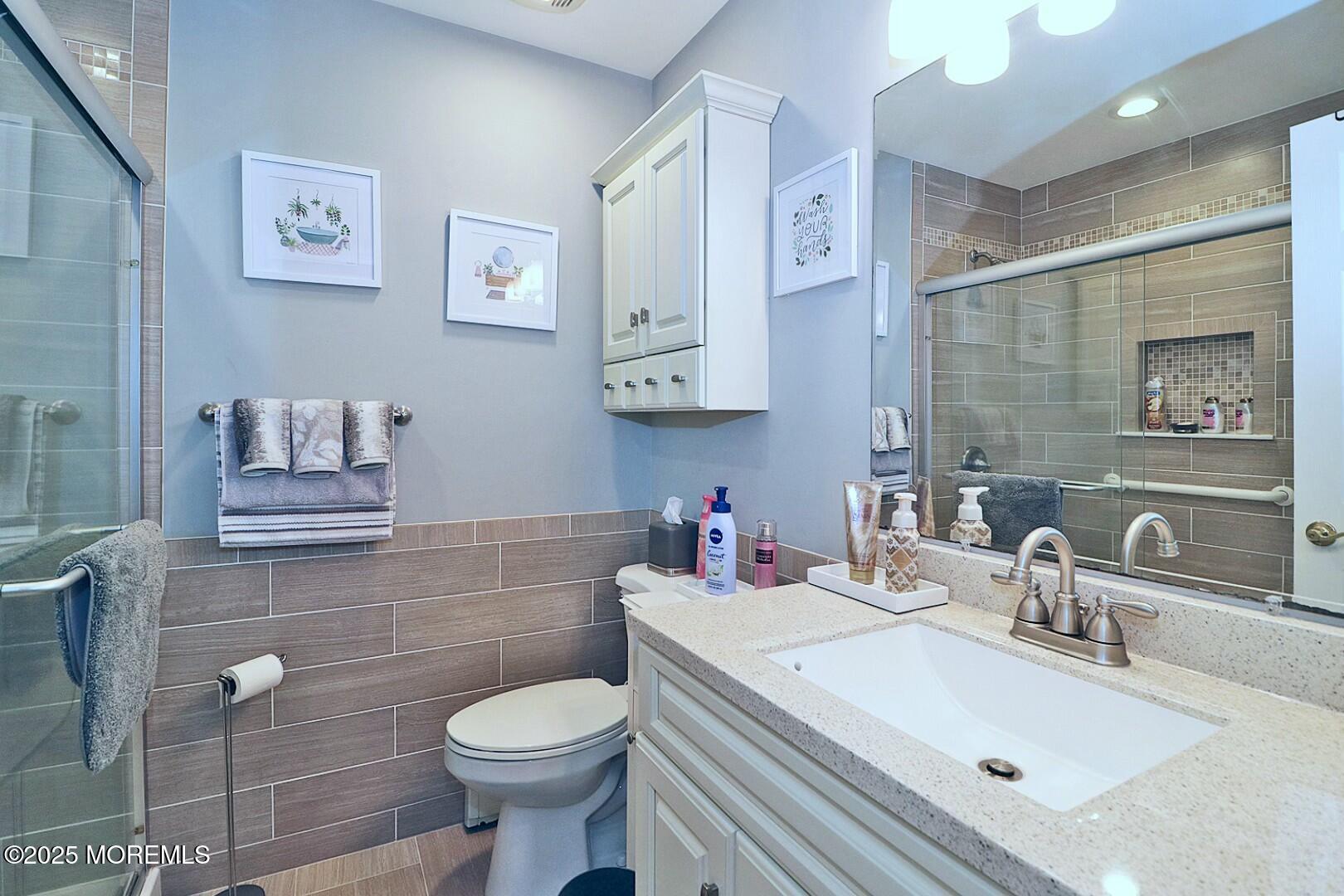 232 Bonaire Drive, Toms River, New Jersey image 16