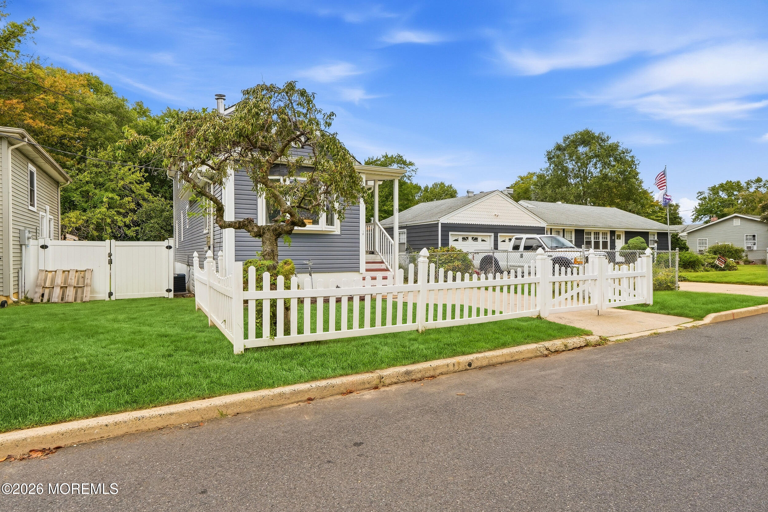9 Briarcliff Place