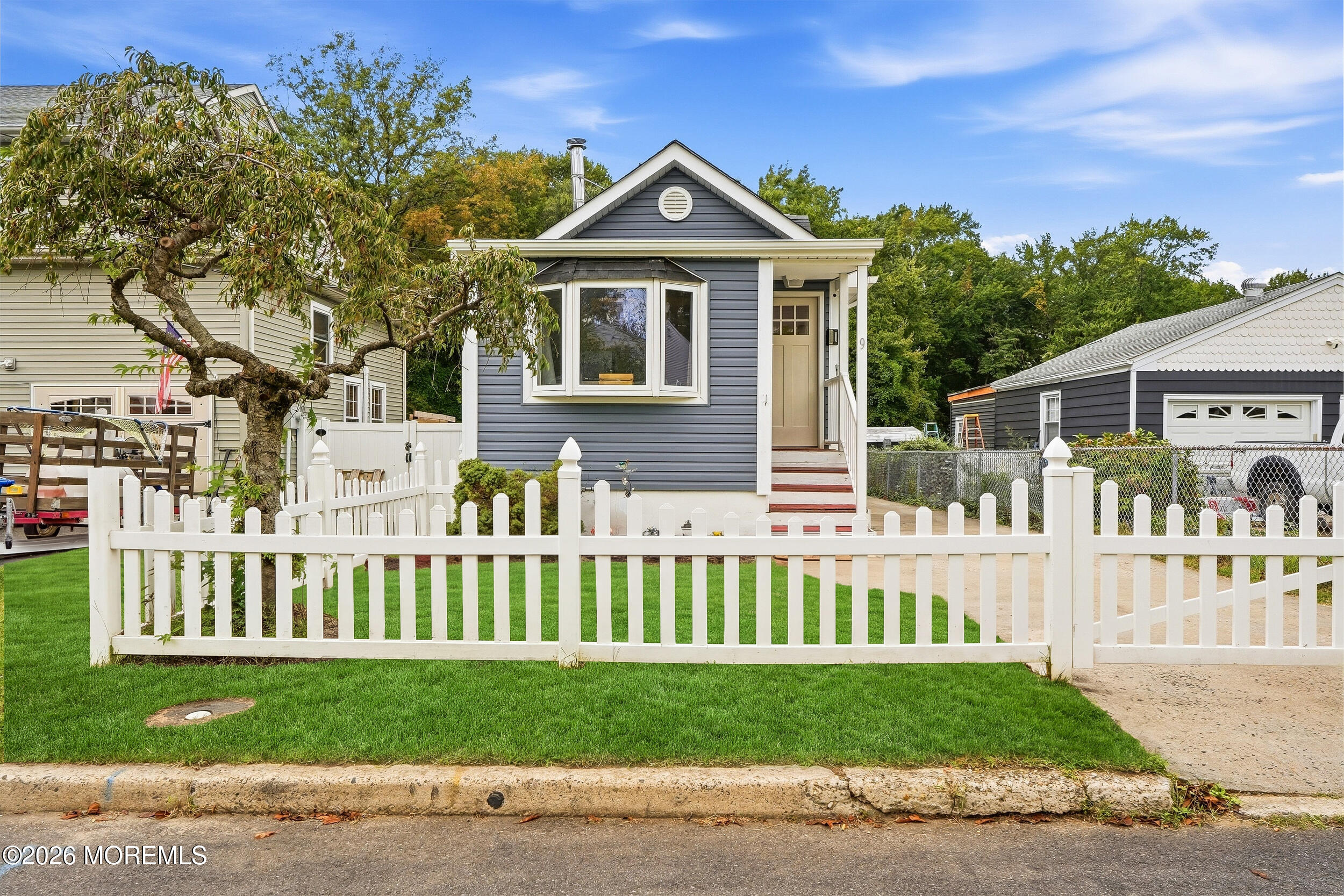 9 Briarcliff Place