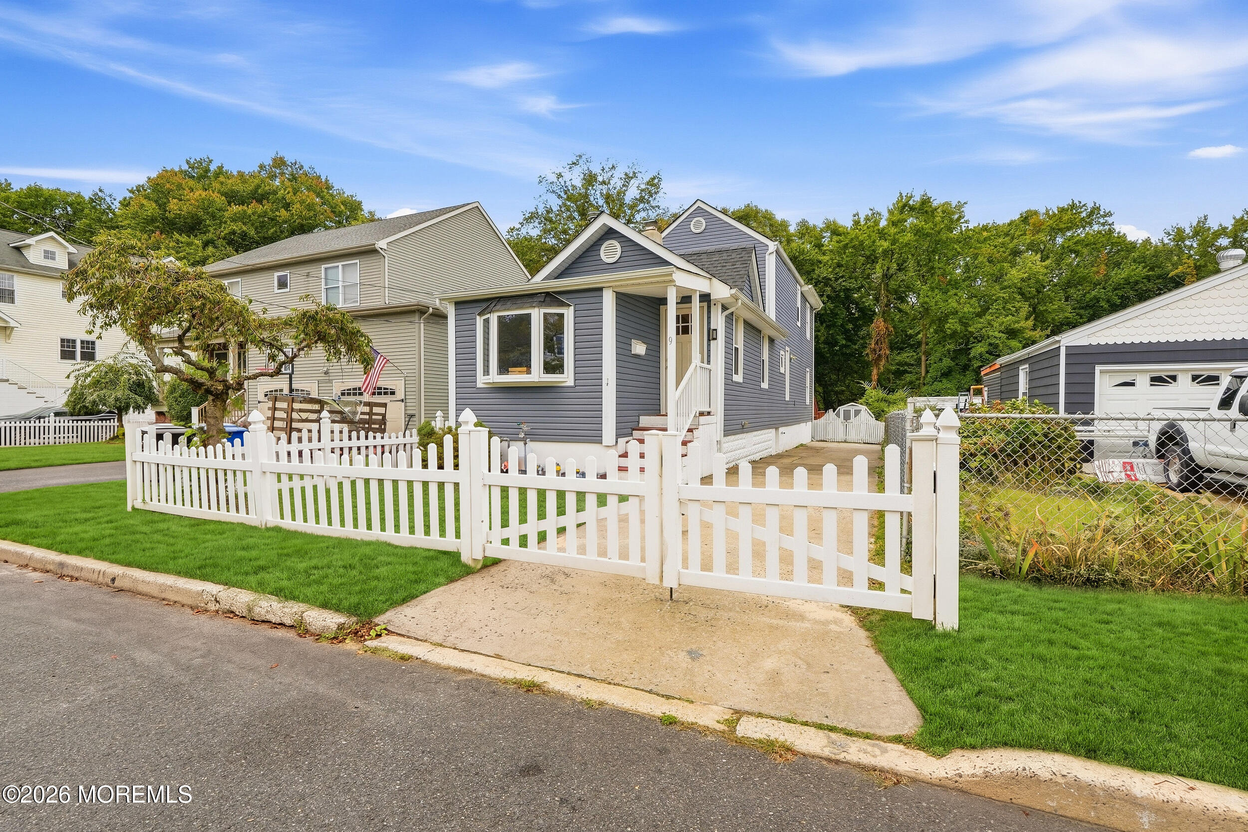 9 Briarcliff Place