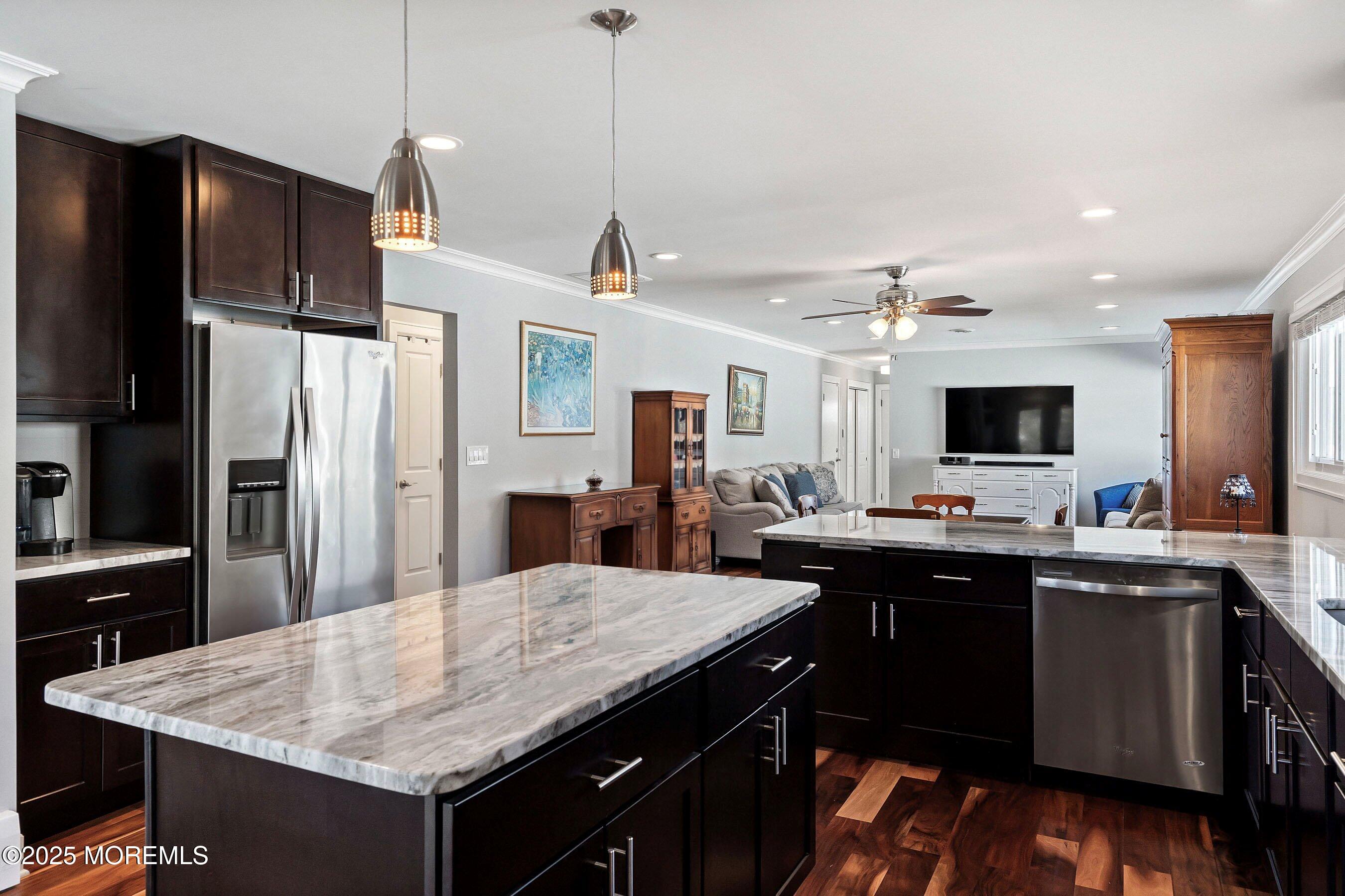 15 Aztec Court, Toms River, New Jersey image 20