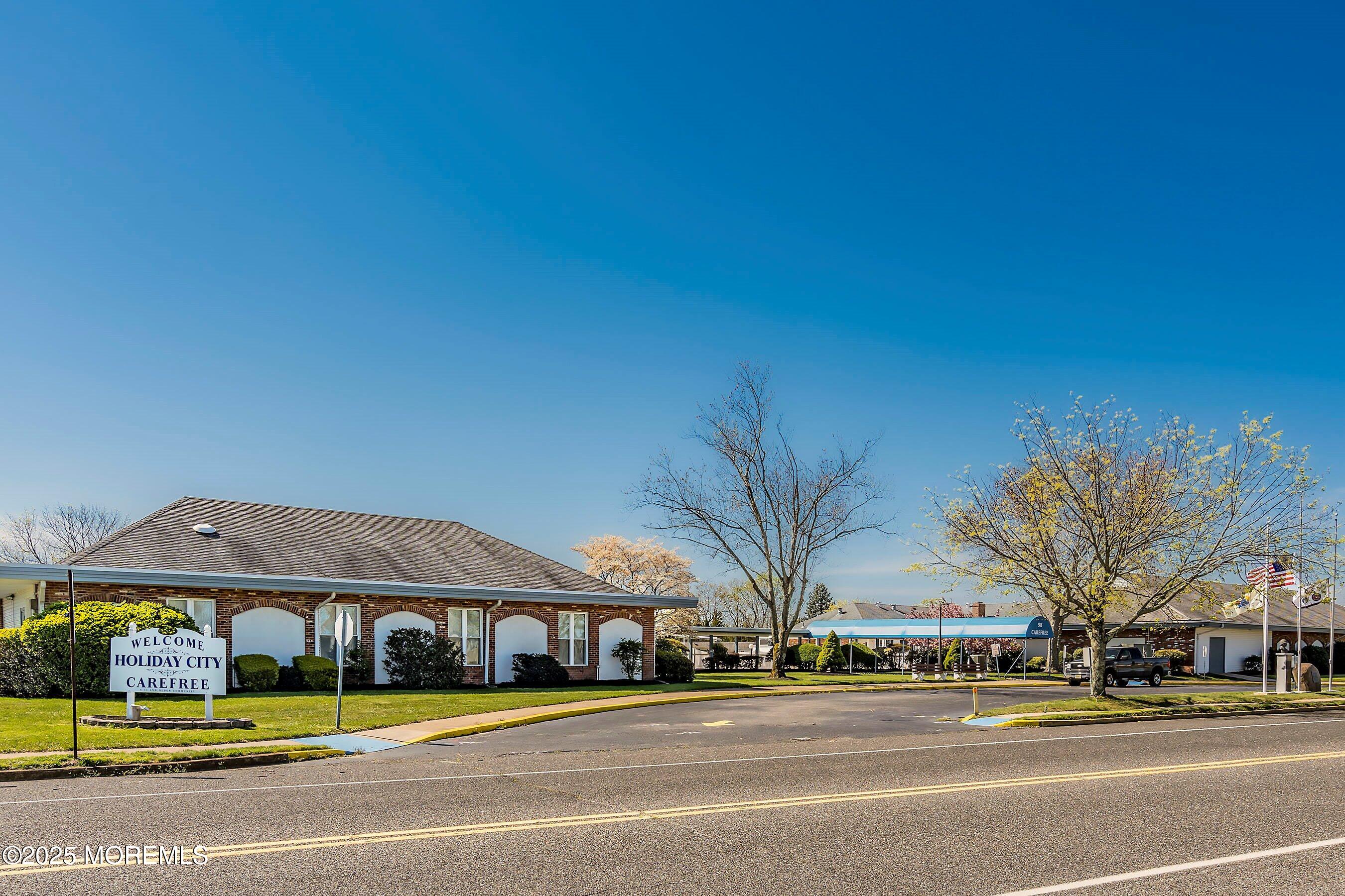 15 Aztec Court, Toms River, New Jersey image 37