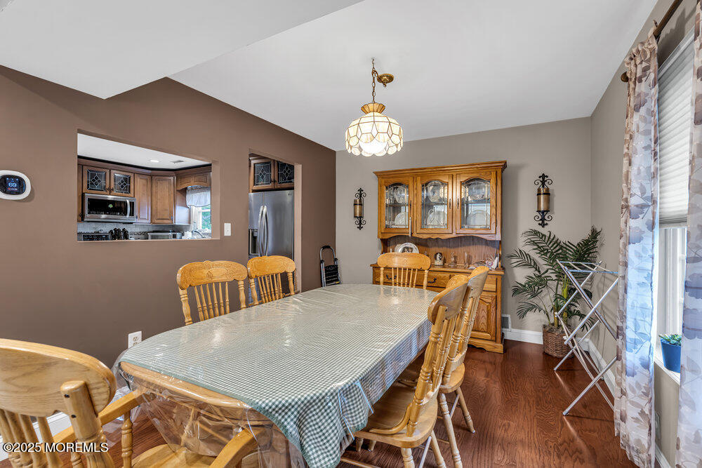 16 Silversmith Court, Howell, New Jersey image 6
