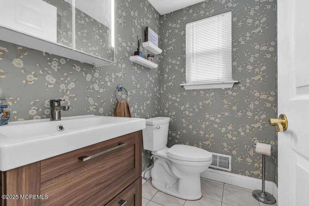 16 Silversmith Court, Howell, New Jersey image 17