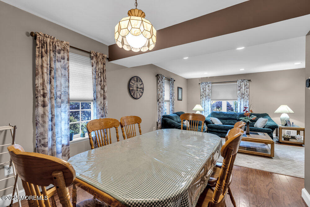 16 Silversmith Court, Howell, New Jersey image 8