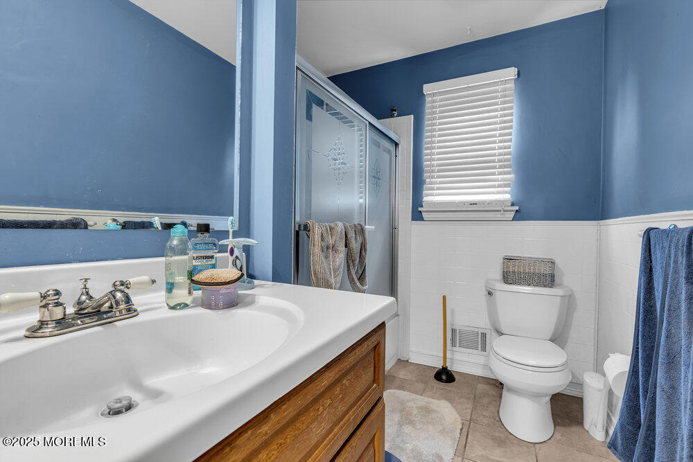 16 Silversmith Court, Howell, New Jersey image 25