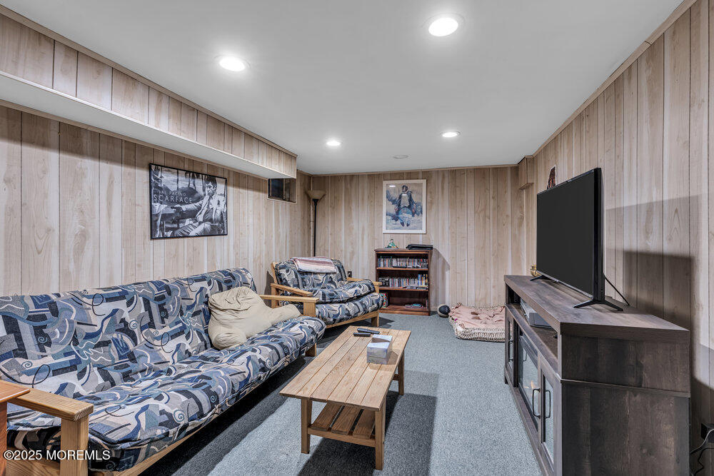 16 Silversmith Court, Howell, New Jersey image 29