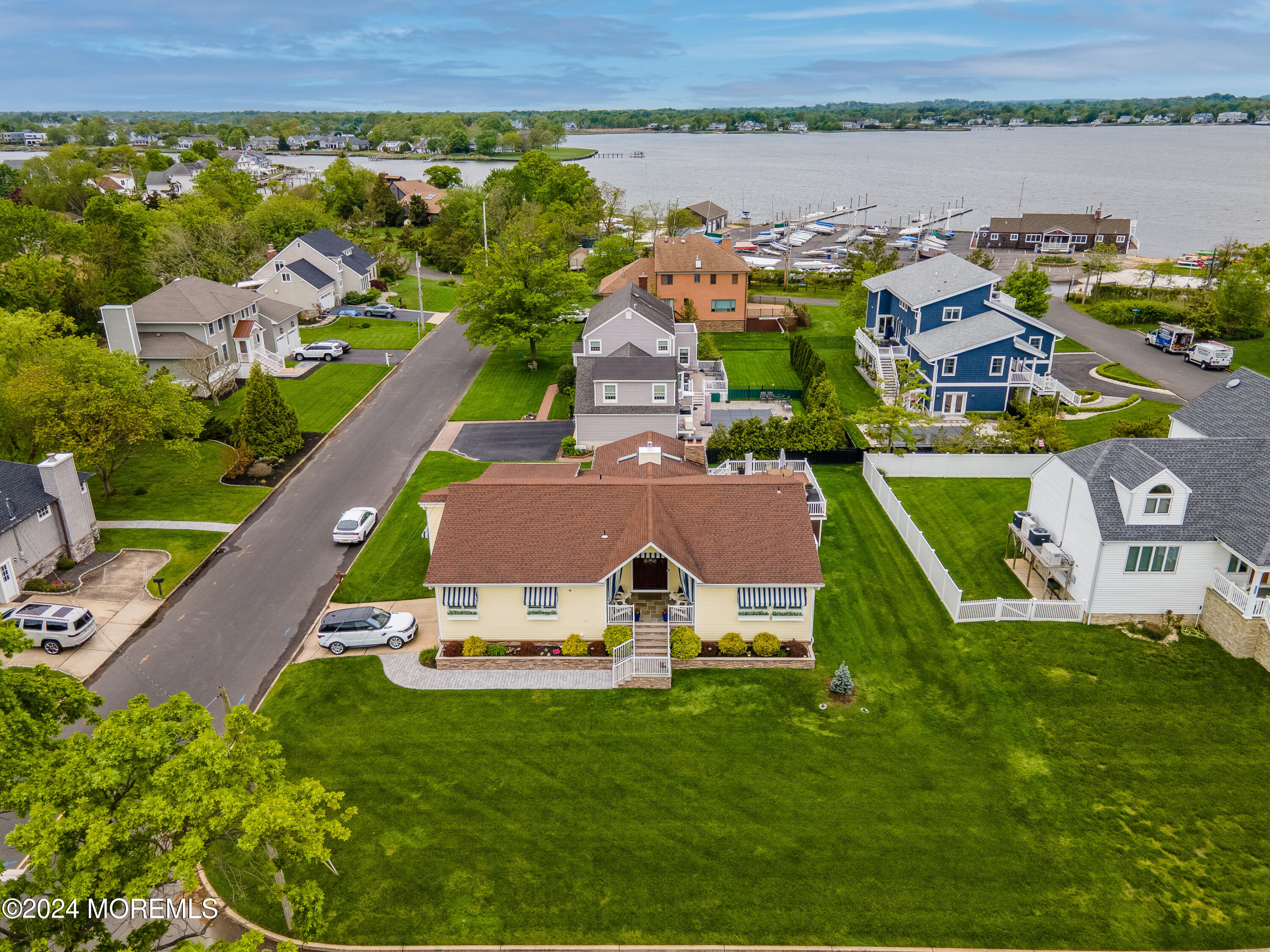508 Port Au Peck Avenue, Oceanport, New Jersey image 3