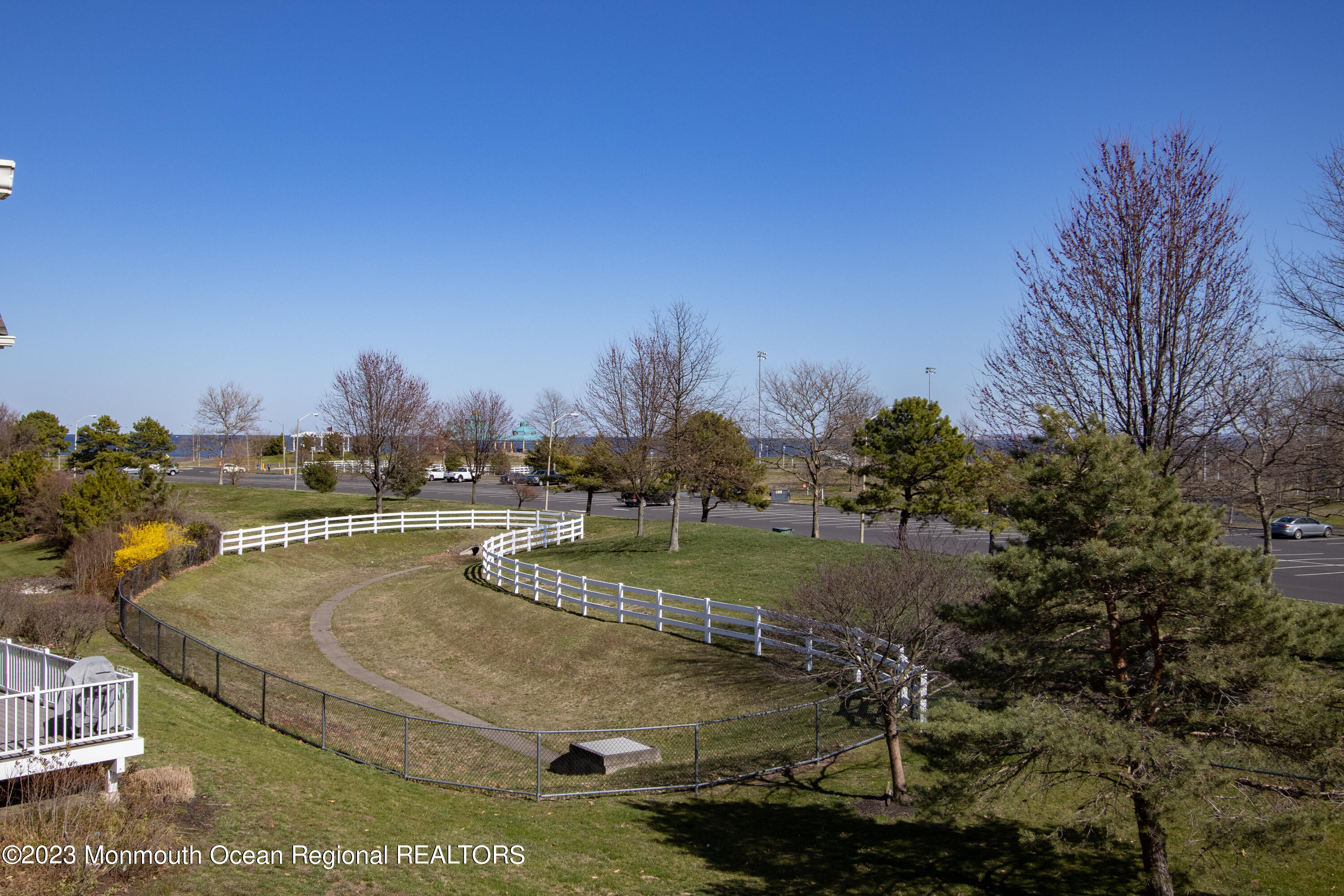 98 S Shore Drive #36, South Amboy, New Jersey image 28