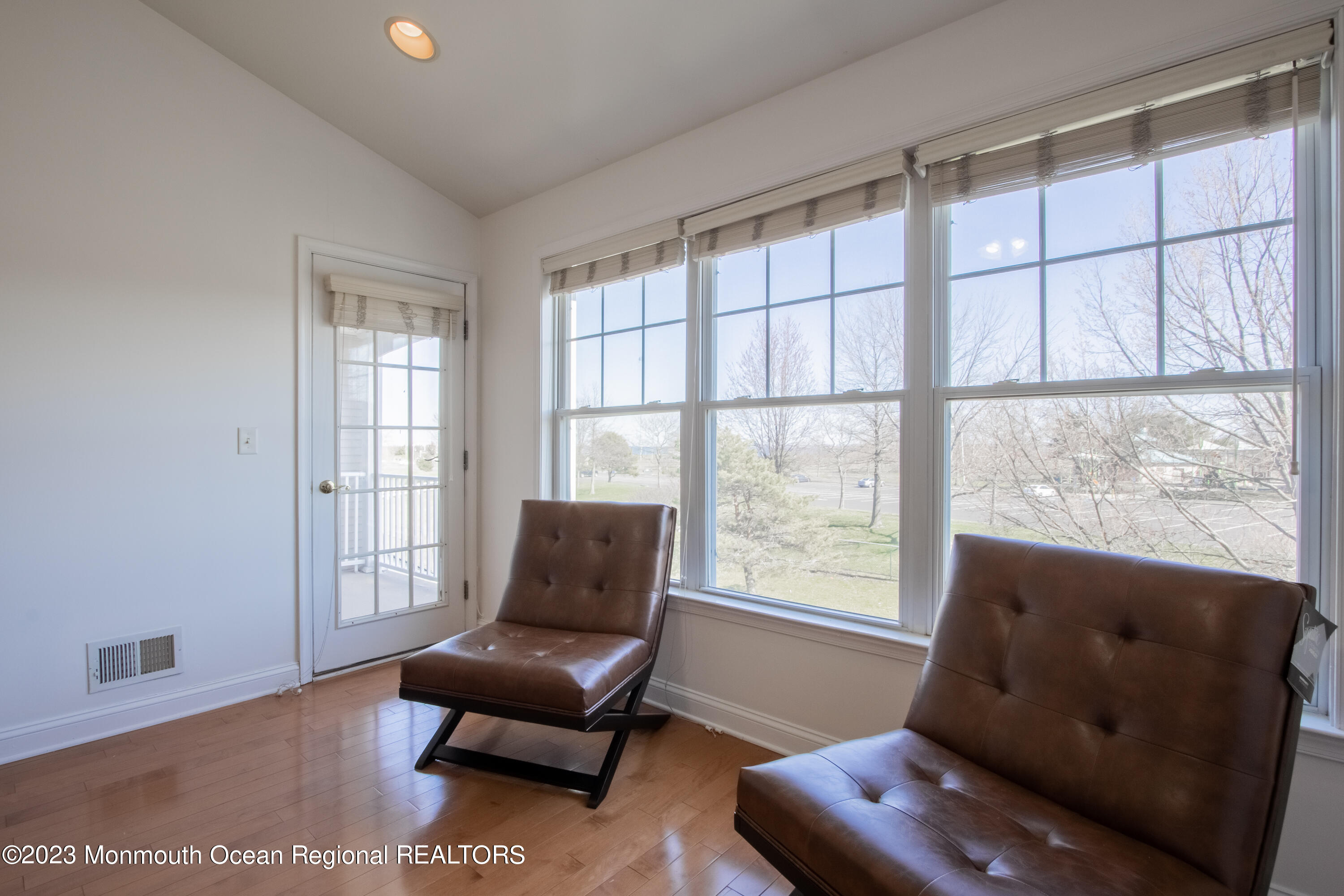 98 S Shore Drive #36, South Amboy, New Jersey image 16