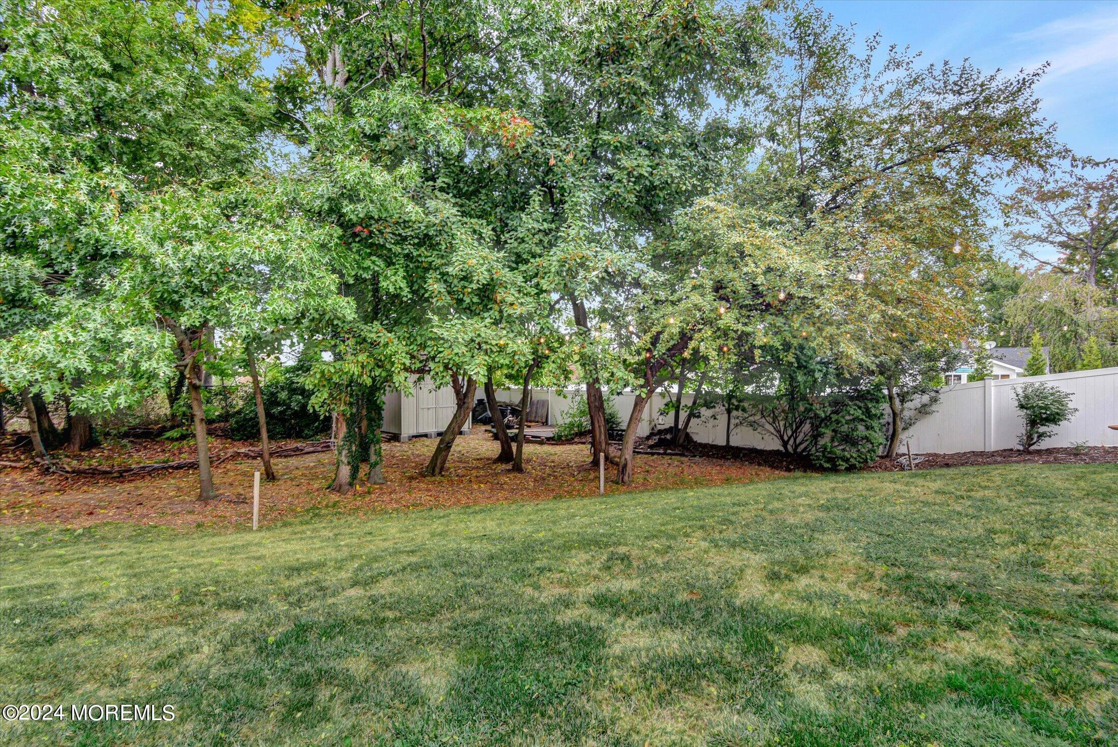 203 Conifer Crest Way, Eatontown, New Jersey image 34