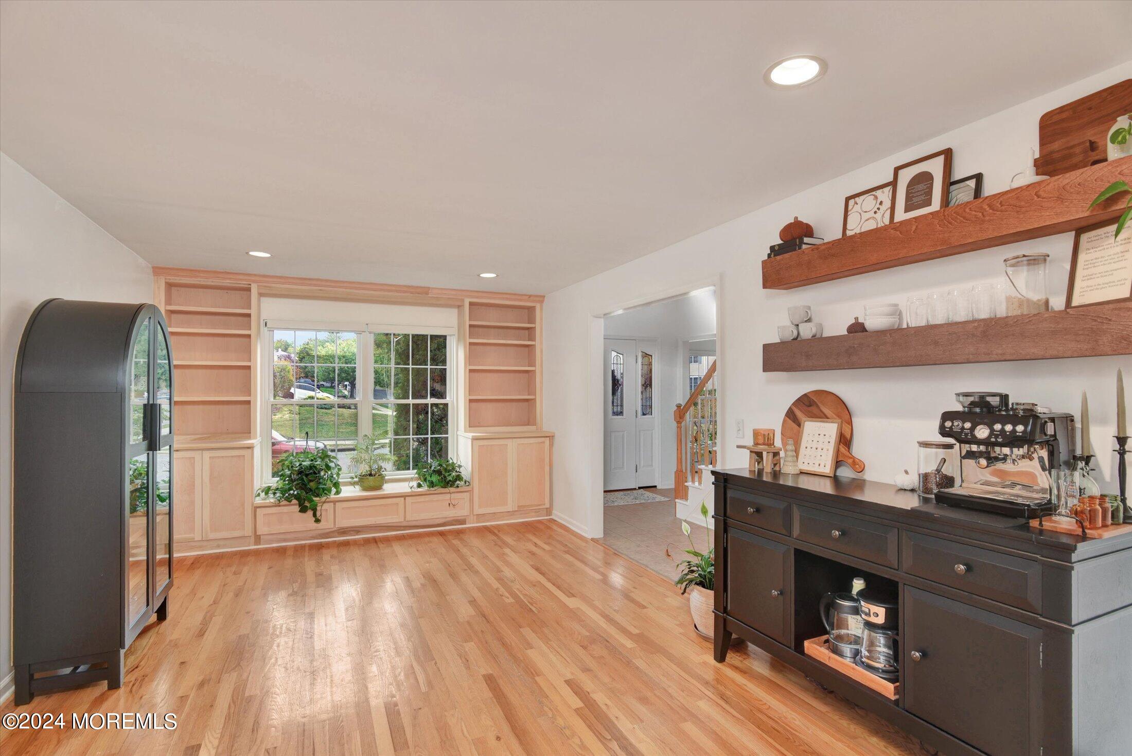 203 Conifer Crest Way, Eatontown, New Jersey image 14