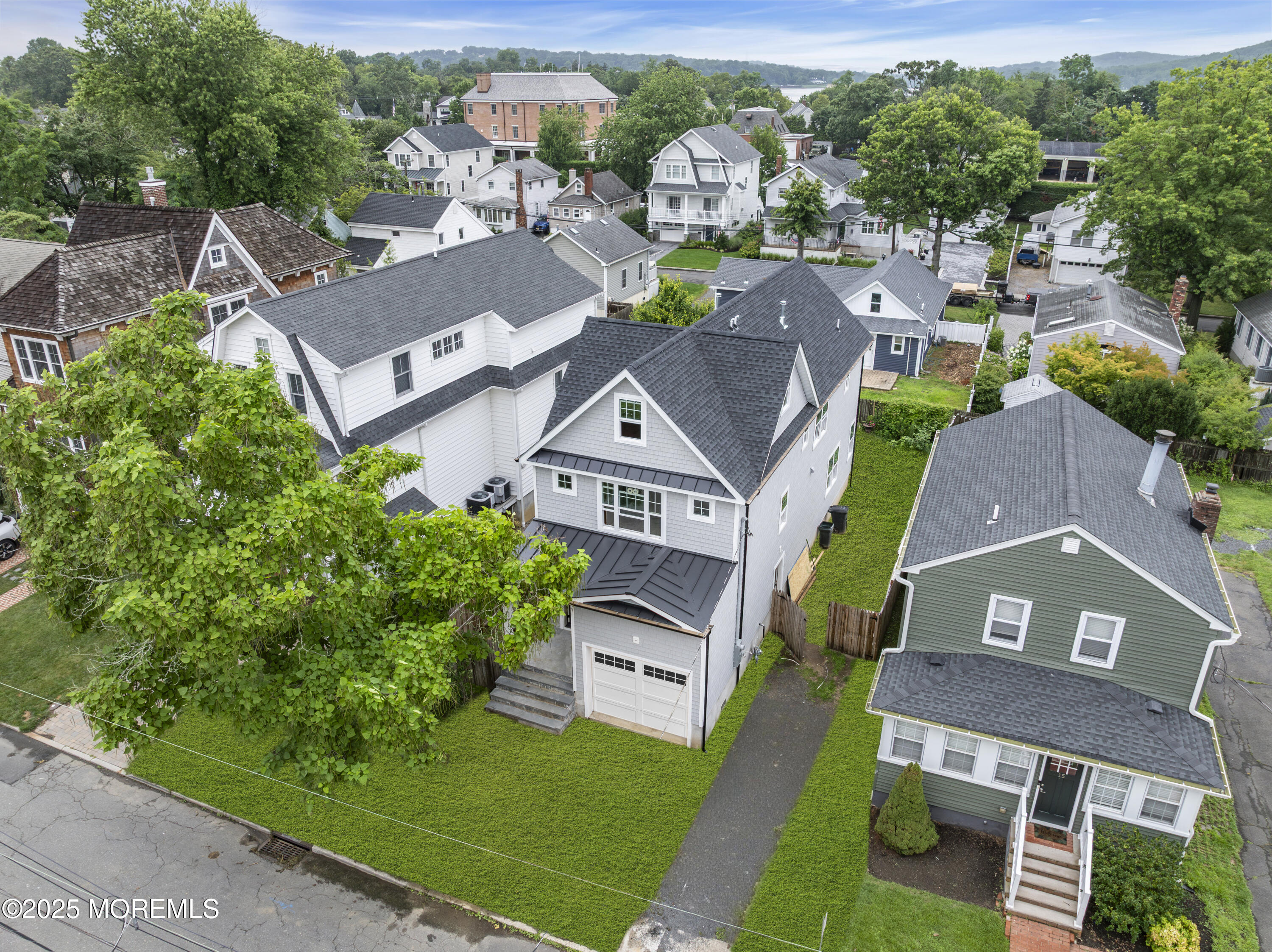 11 Maplewood Avenue