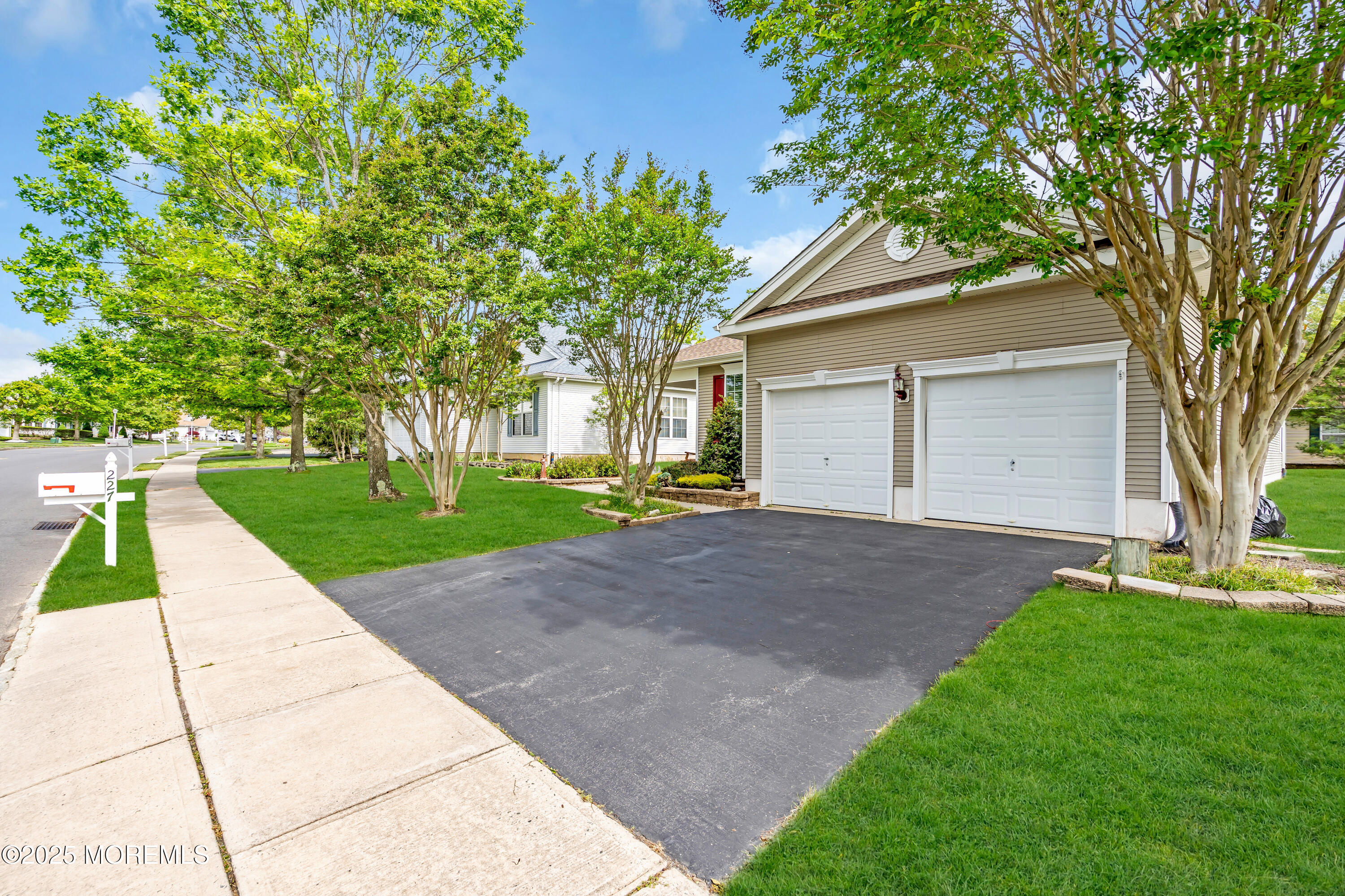 227 Mirage Boulevard, Barnegat, New Jersey image 5