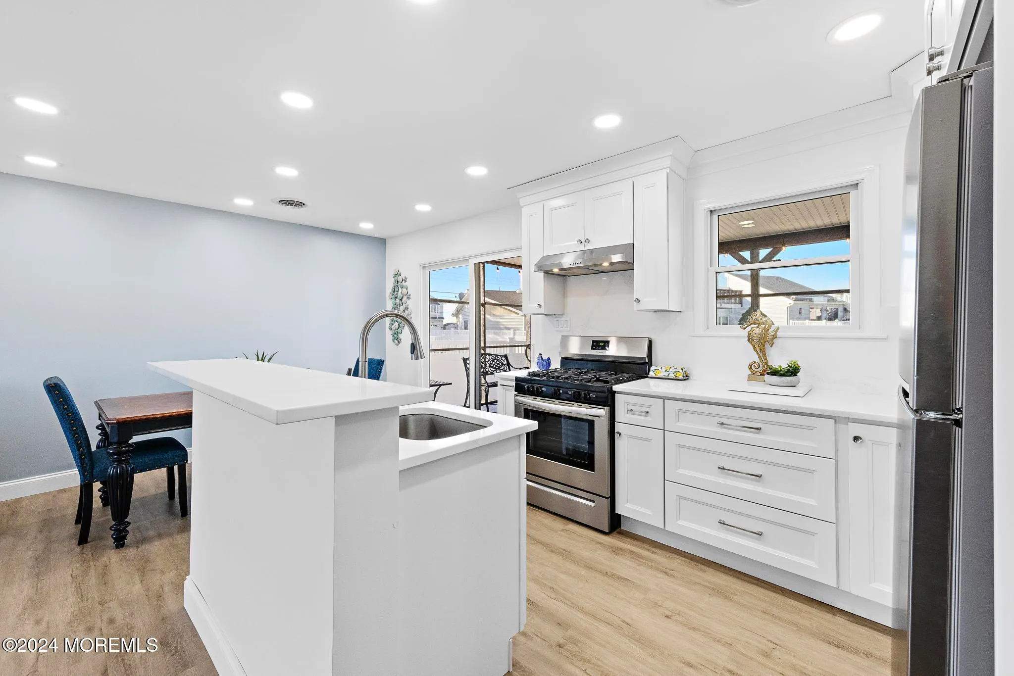 Manahawkin, New Jersey 08050, United States, 3 Bedrooms Bedrooms, ,2 BathroomsBathrooms,Residential,Active,29865