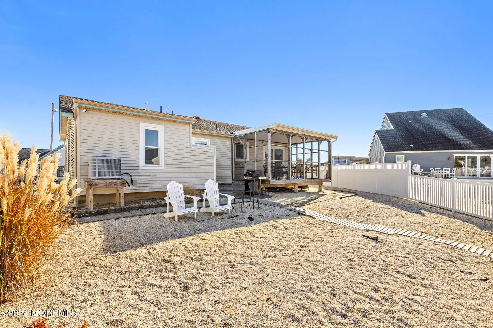 Manahawkin, New Jersey 08050, United States, 3 Bedrooms Bedrooms, ,2 BathroomsBathrooms,Residential,Active,29865