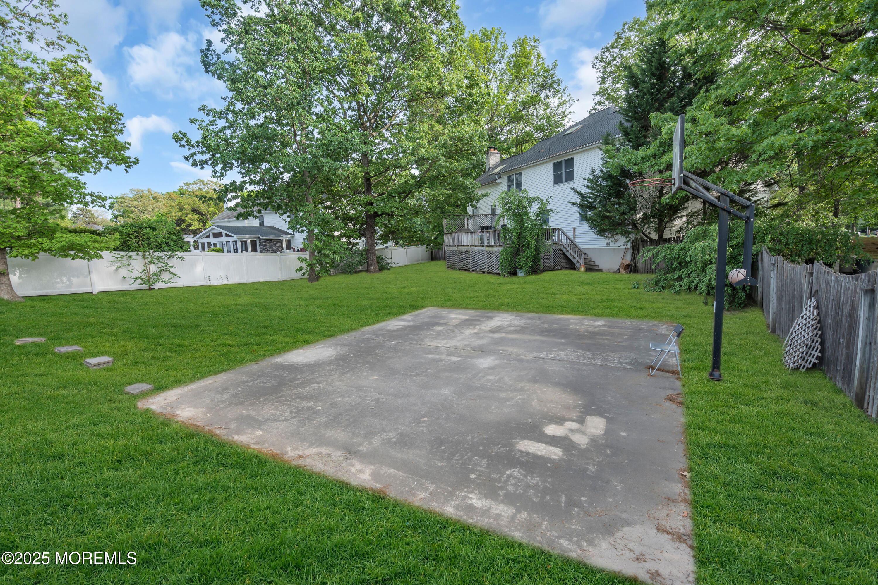 2 Wendi Way, Manalapan, New Jersey image 33