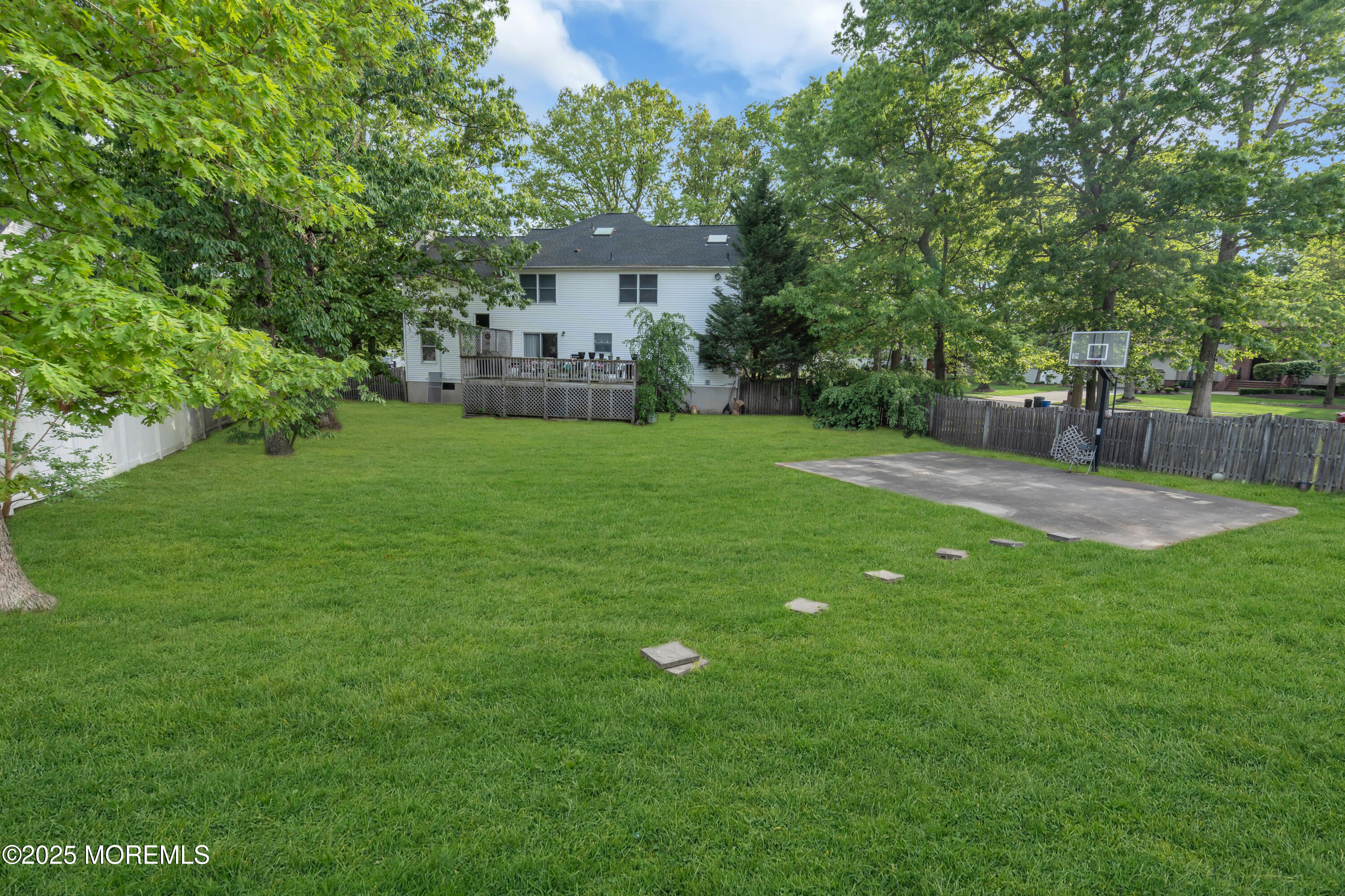 2 Wendi Way, Manalapan, New Jersey image 34