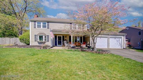 Photo of 8 Darby Road, Marlboro, NJ 07746 (MLS # 22611291)