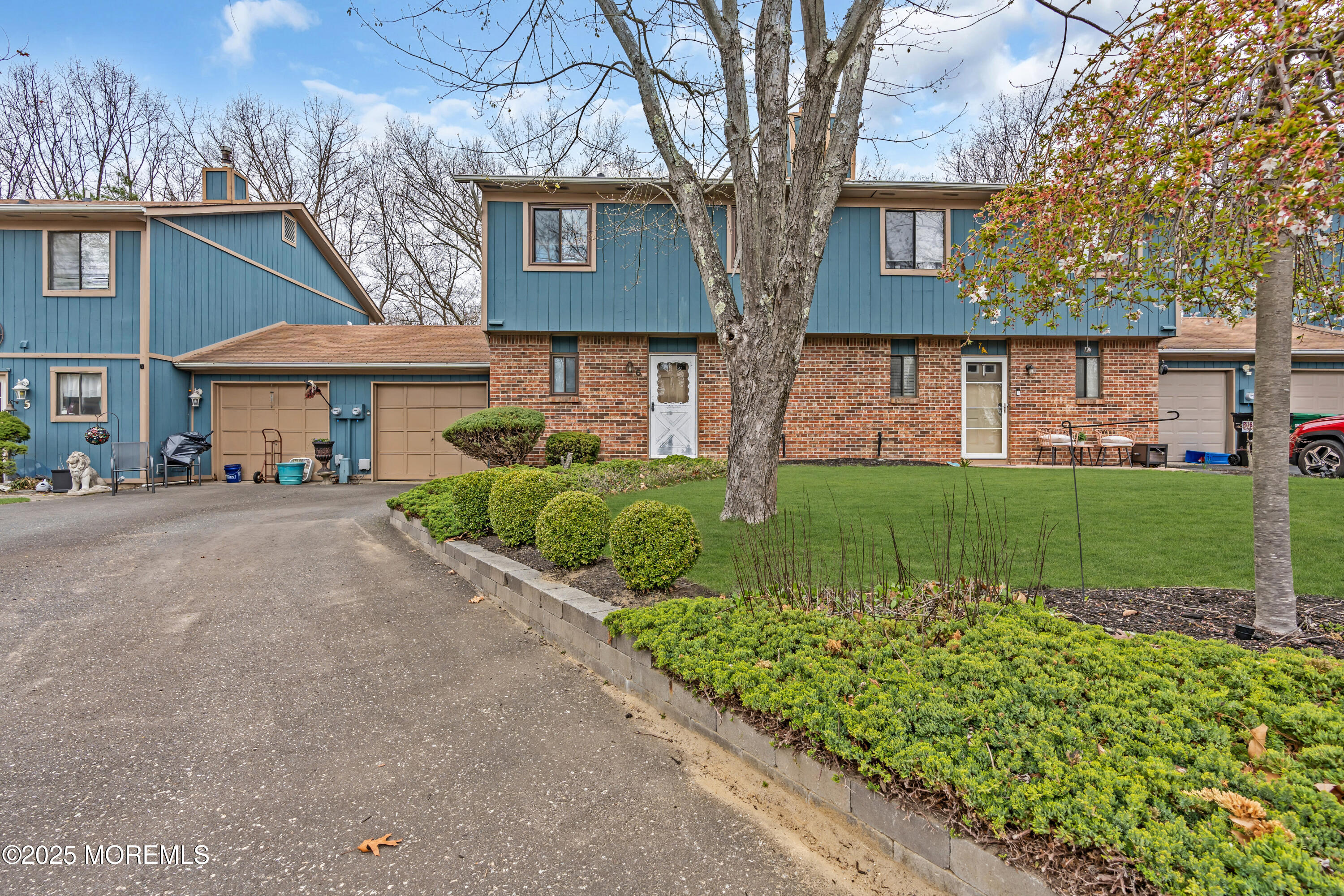 6 Canary Circle #1000, Howell, New Jersey image 3