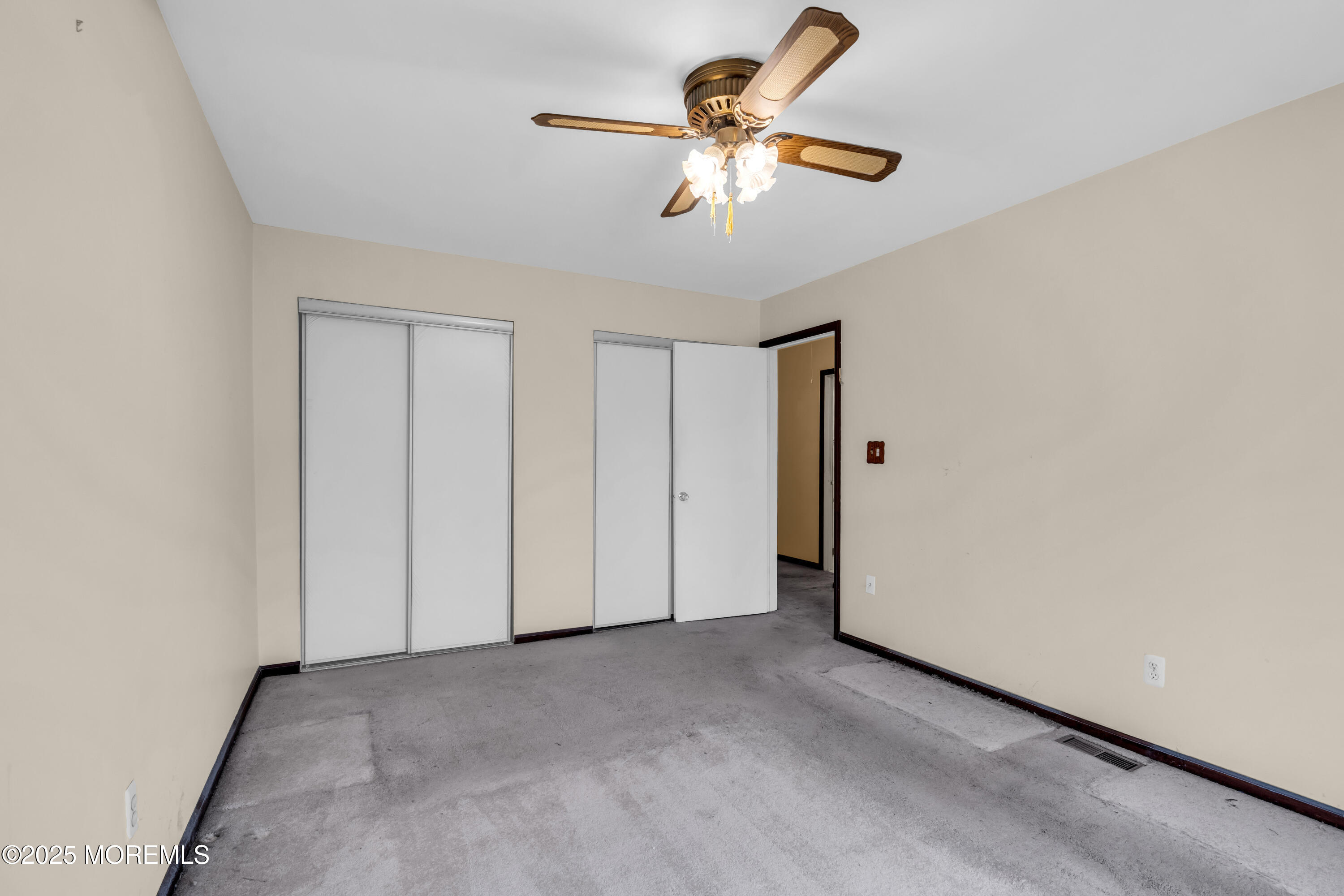 6 Canary Circle #1000, Howell, New Jersey image 15