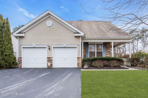 Photo of 121 Golf View Drive, Little Egg Harbor, NJ 08087 (MLS # 22600367)