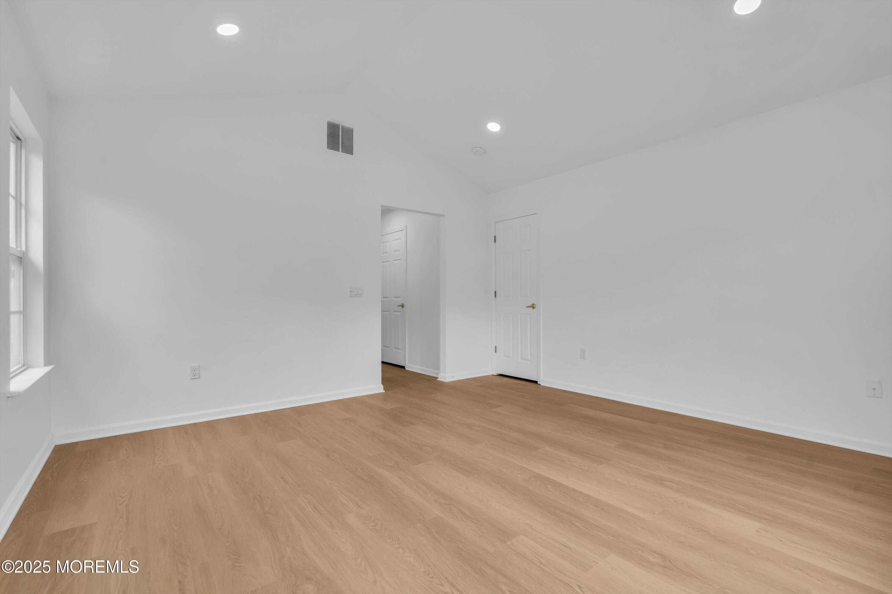 31 Oakmont Road, Lakewood, New Jersey image 40