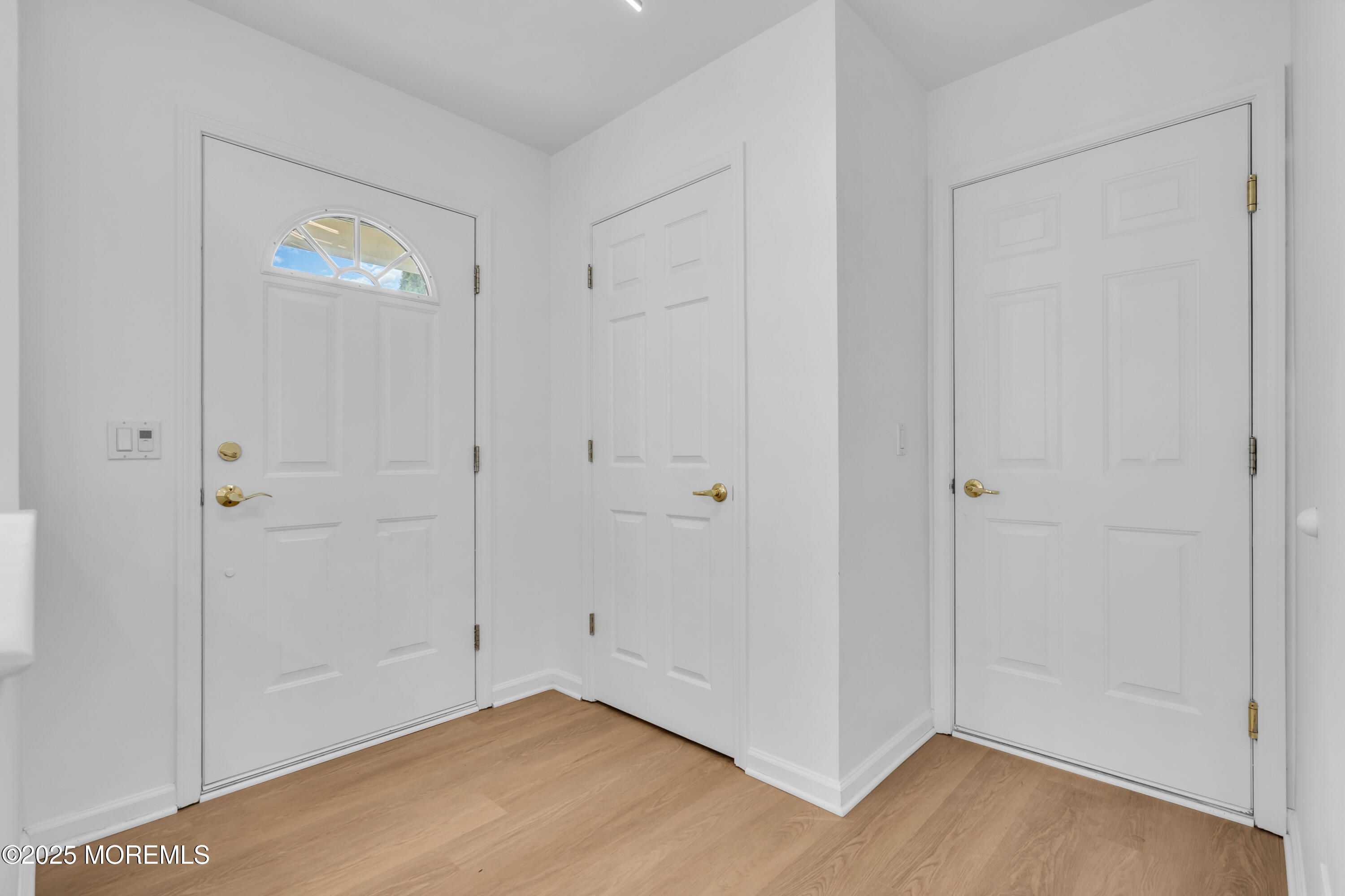 31 Oakmont Road, Lakewood, New Jersey image 4