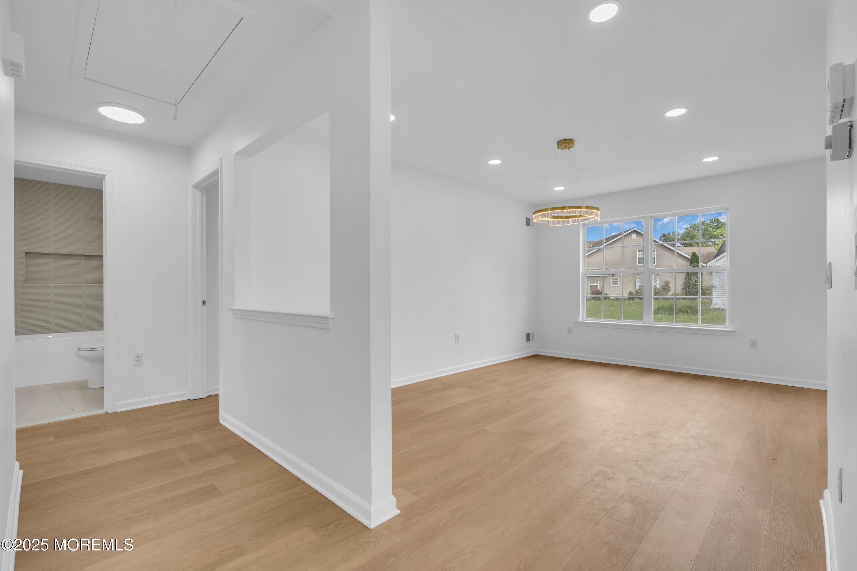 31 Oakmont Road, Lakewood, New Jersey image 11