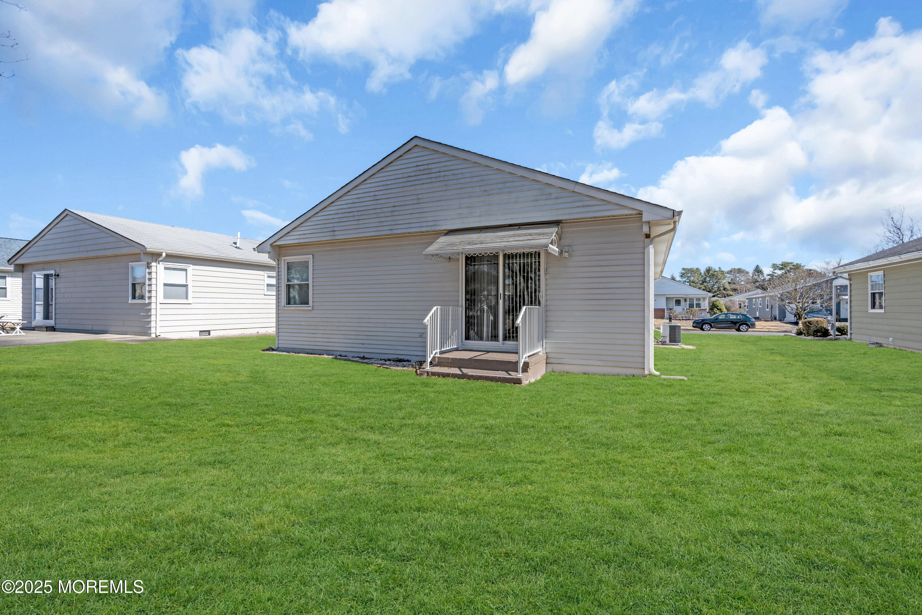 73 Innsbruck Drive, Toms River, New Jersey image 14