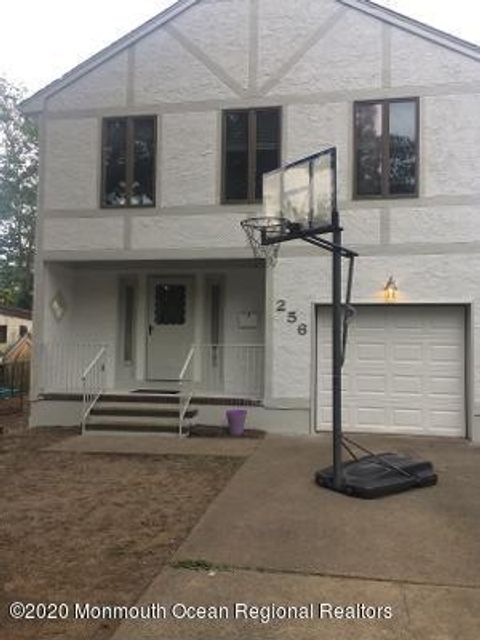 Homes For Rent - 256 Lawrence Avenue<br/> Oakhurst, NJ 07755