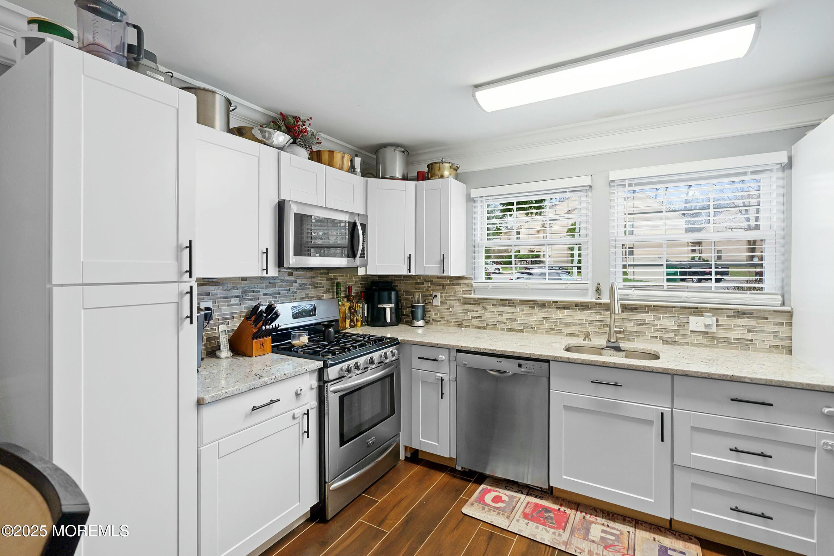 1400 Dahlia Court, Jackson, New Jersey image 2