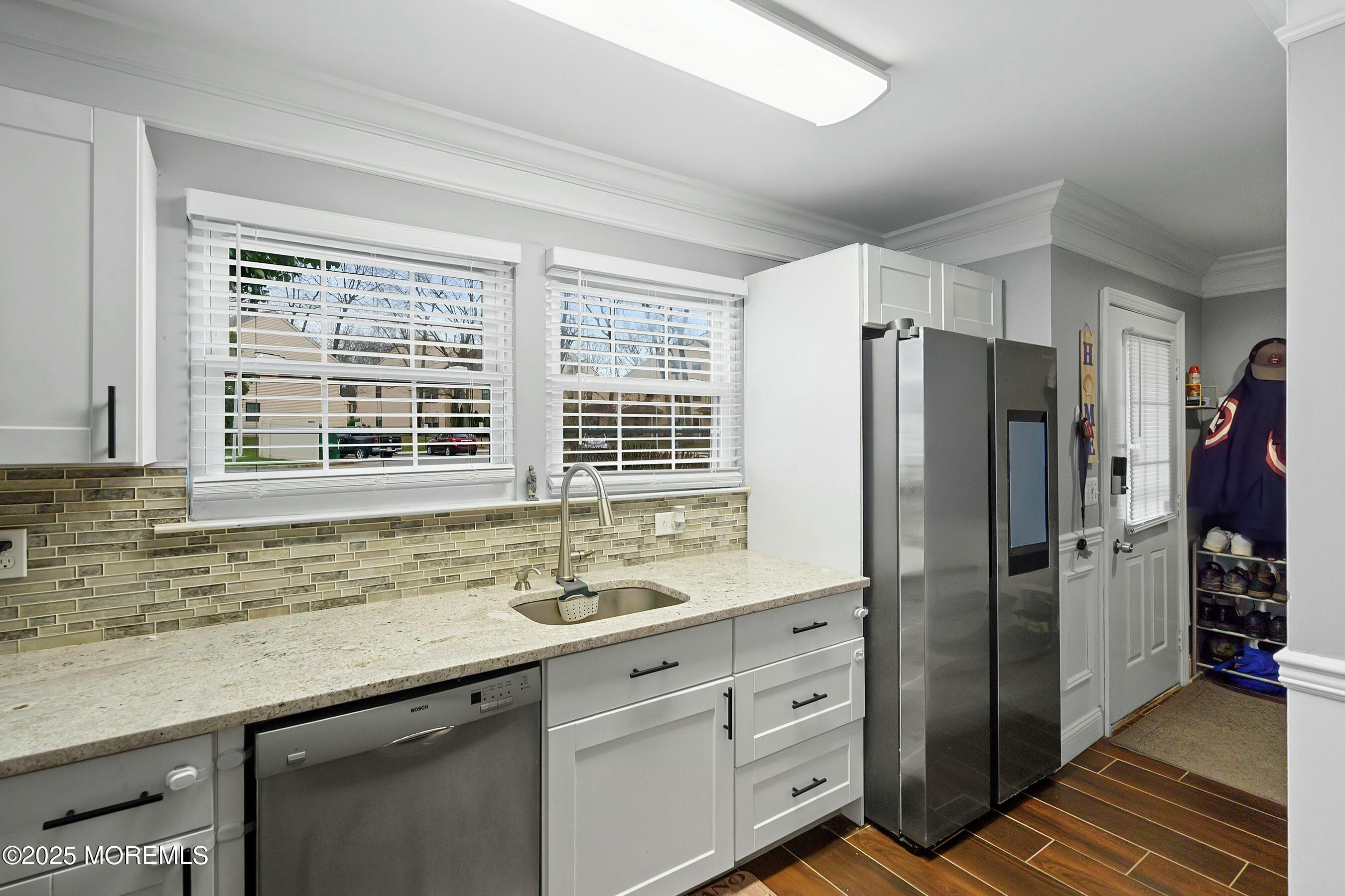 1400 Dahlia Court, Jackson, New Jersey image 4