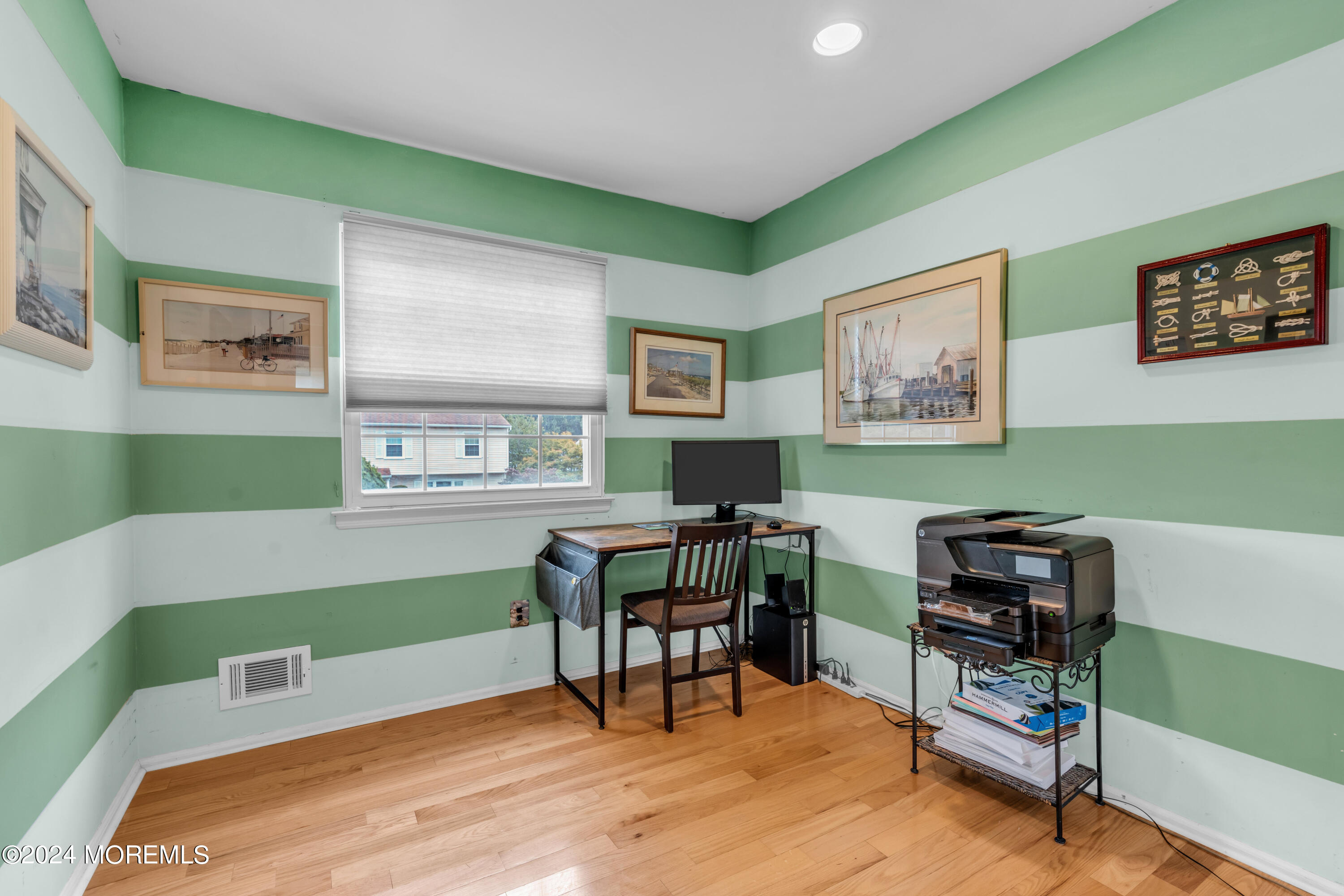 332 Emberly Road, Brick, New Jersey image 33